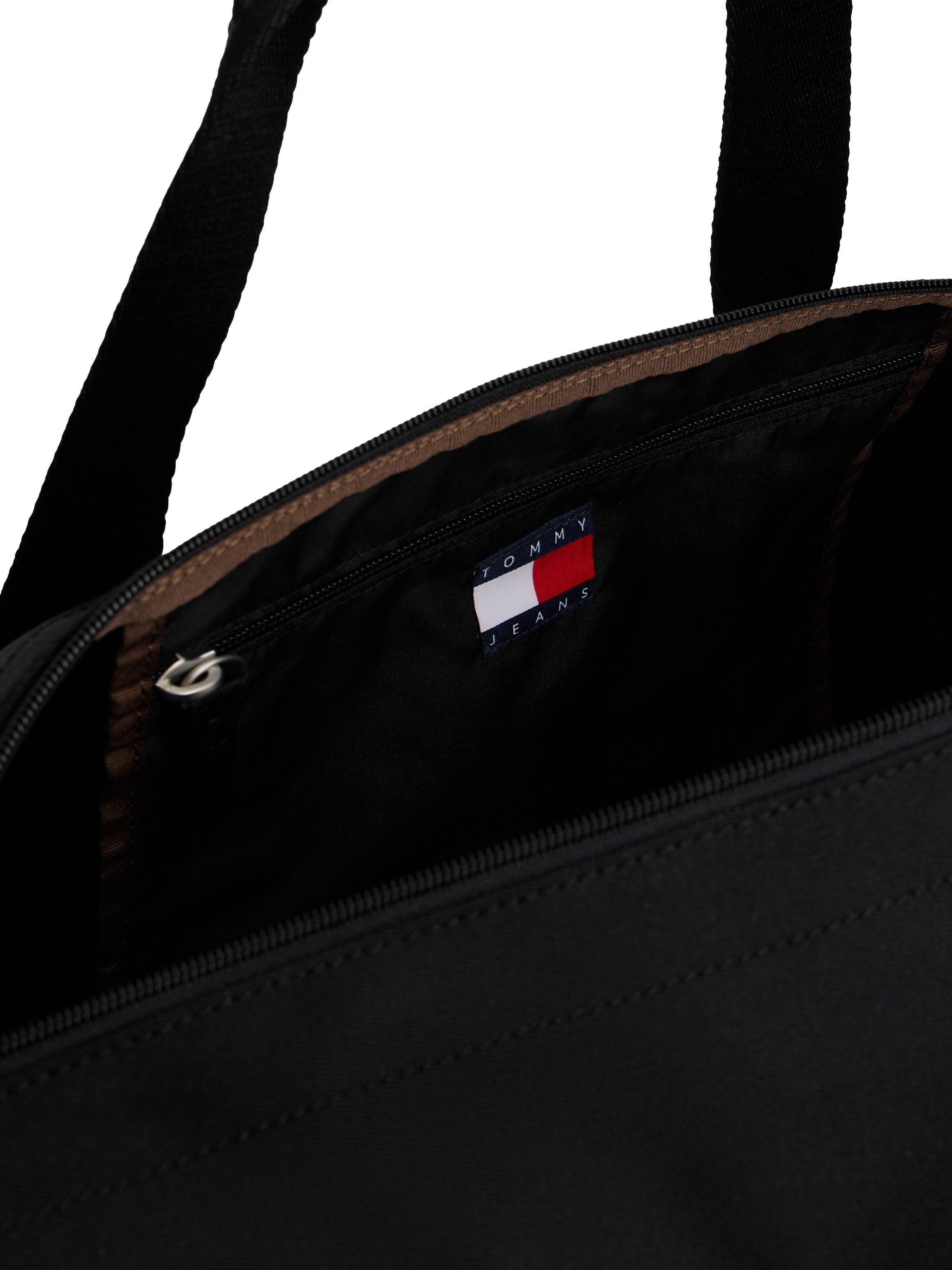 Tommy Jeans Weekender TJM ESS DAILY DUFFLE, Unisex Reisetasche, Freizeittasche mit logobedruckten Tragegriffen