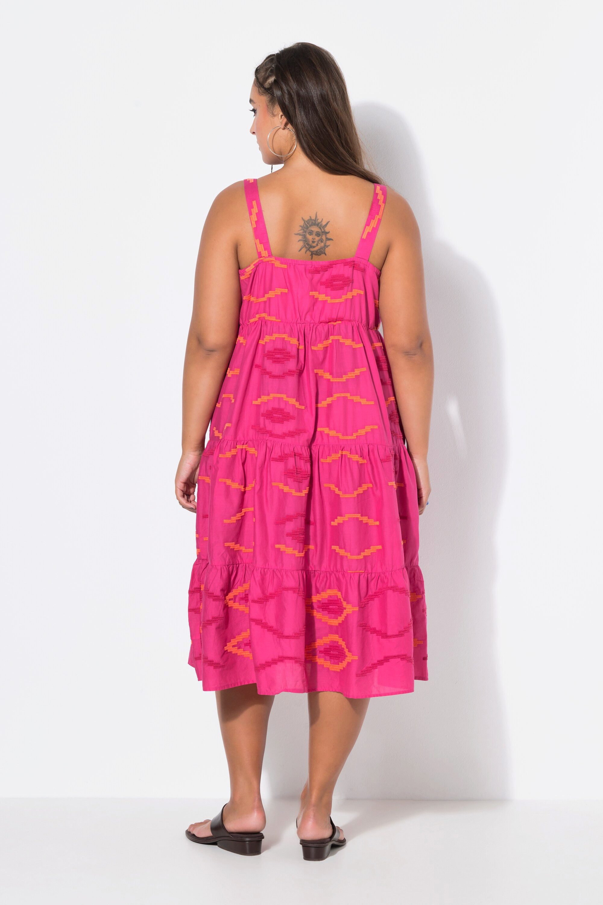 Studio Untold Midikleid Midikleid A-Line Stickerei Volants