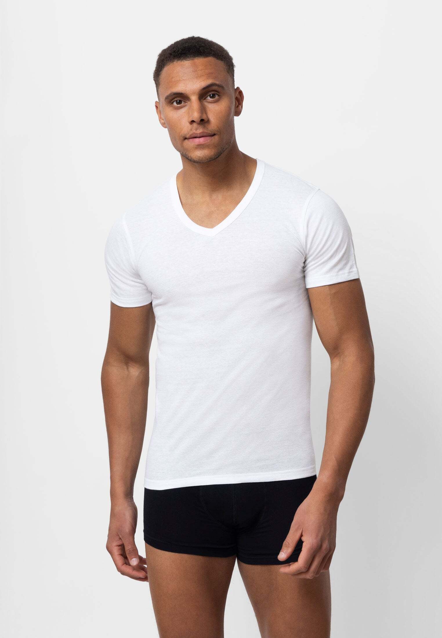 SNOCKS Unterziehshirt T Shirt mit V-Ausschnitt Unterhemden Herren (2 Stück, günstig online kaufen