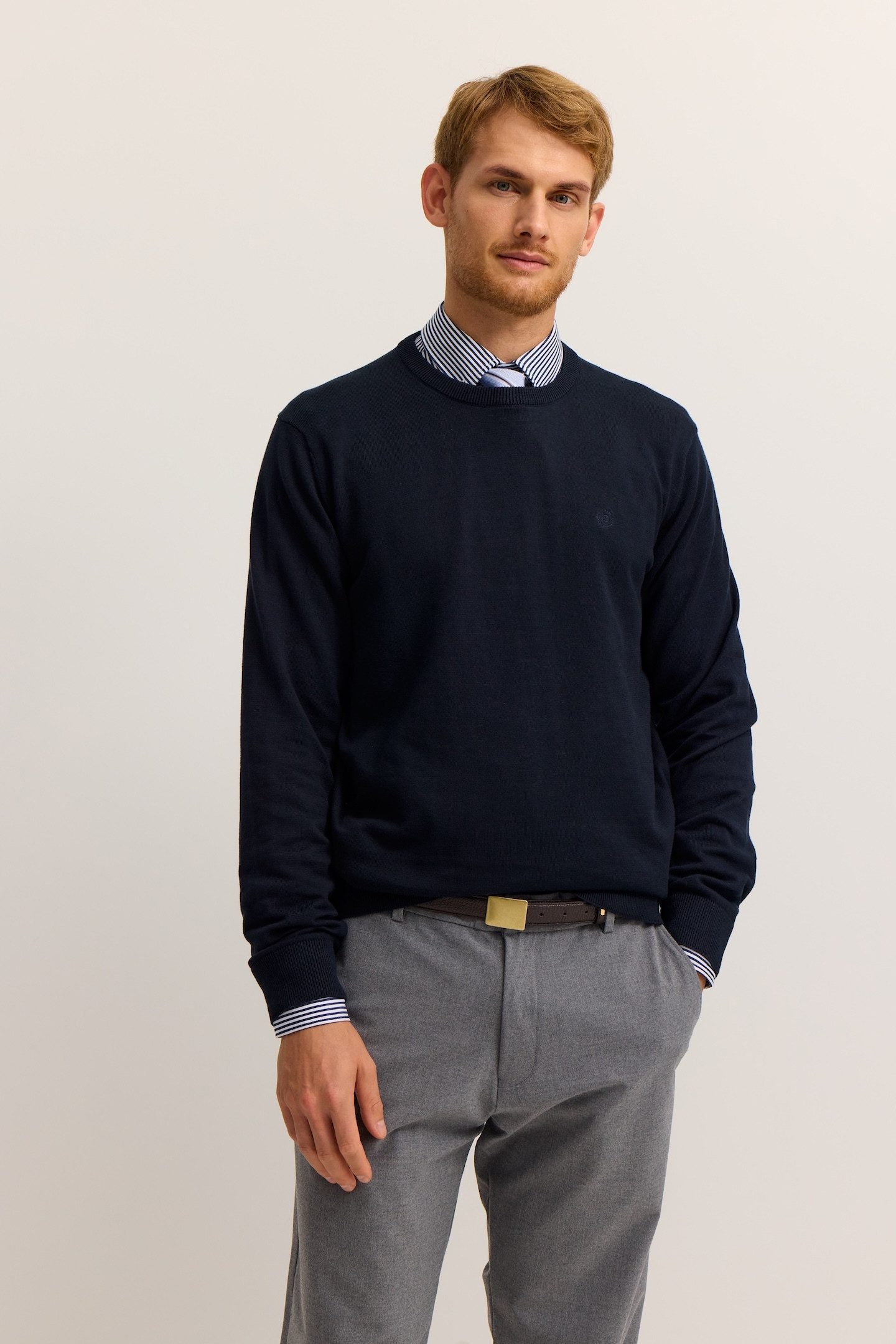 bugatti Rundhalspullover Regular Fit Basic Essential aus reiner Baumwolle