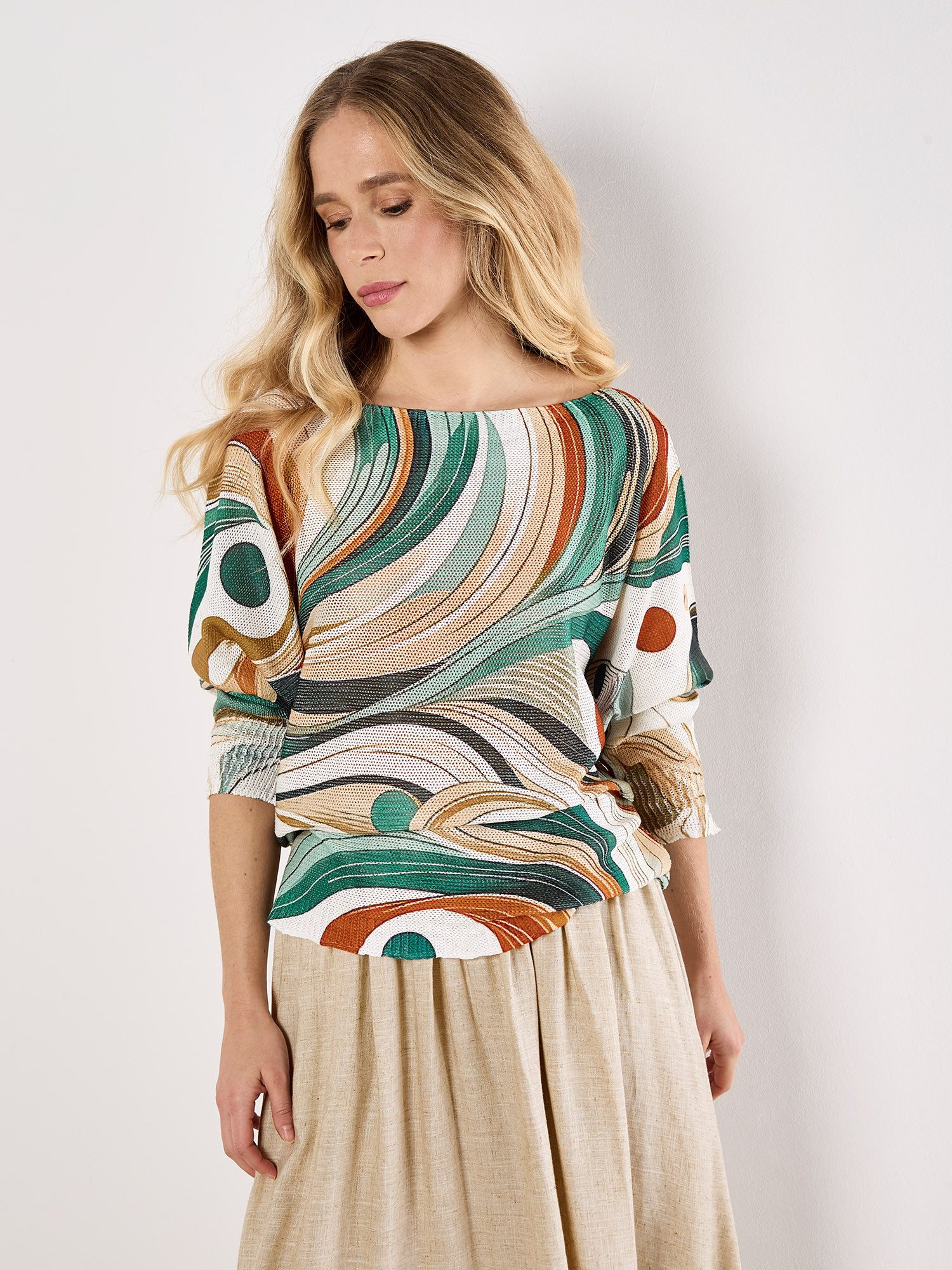 Apricot Shirtbluse Schimmerndes Stricktop mit Swirl-Print mit Fledermausärmeln