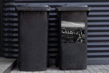 MuchoWow Wandsticker Luftaufnahme Central Park, New York - schwarz-weiß (1 St), Mülleimer-aufkleber, Mülltonne, Sticker, Container, Abfalbehälter