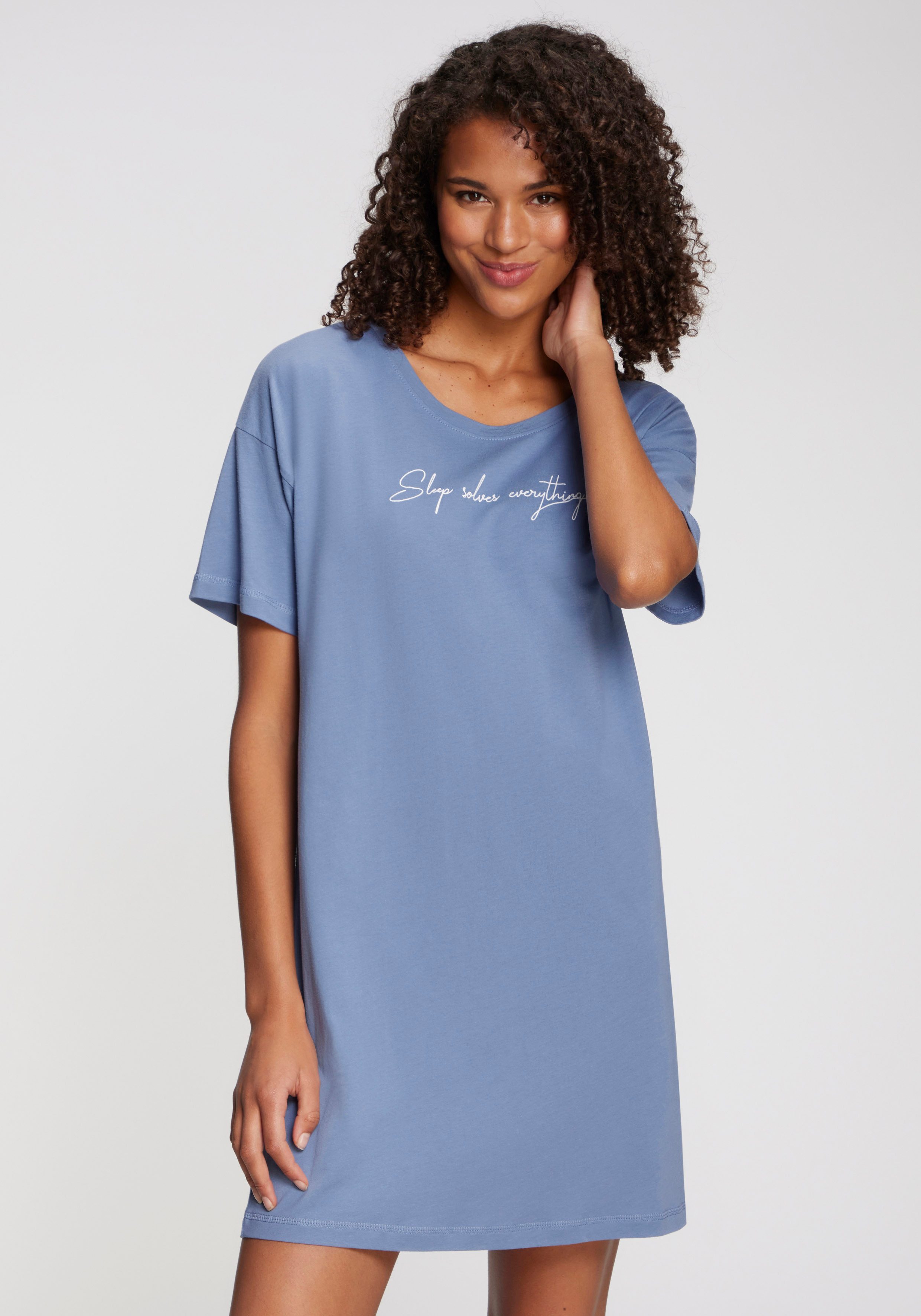 Vivance Dreams Nachthemd mit kleinem Frontdruck günstig online kaufen