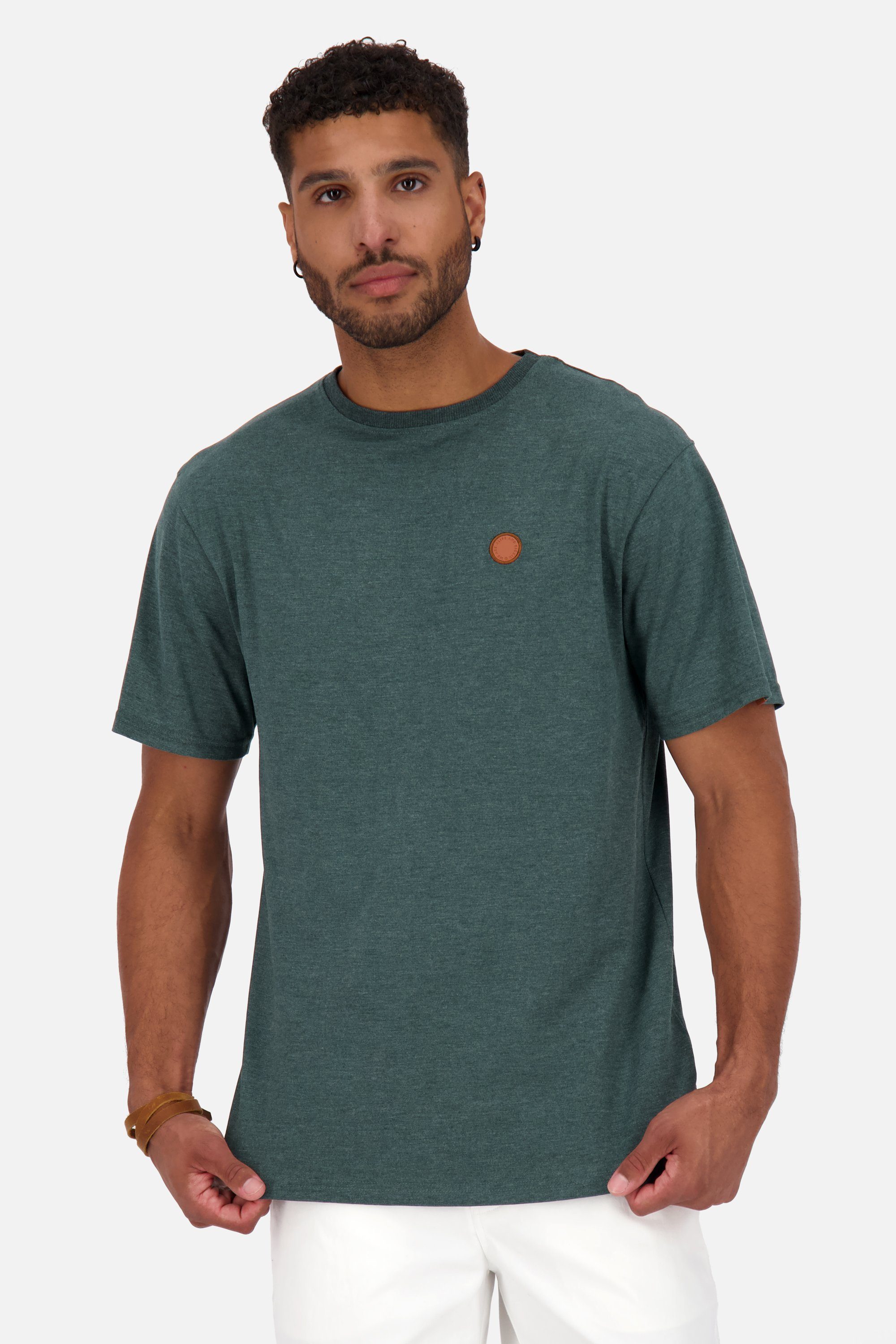 Kickin mit Rundhalsshirt Alife Optik Shirt für - & Logodetails Basic in Kurzarmshirt, MaddoxAK Herren Shirt, Herren Shirt A kleinen Legeres einfarbiger