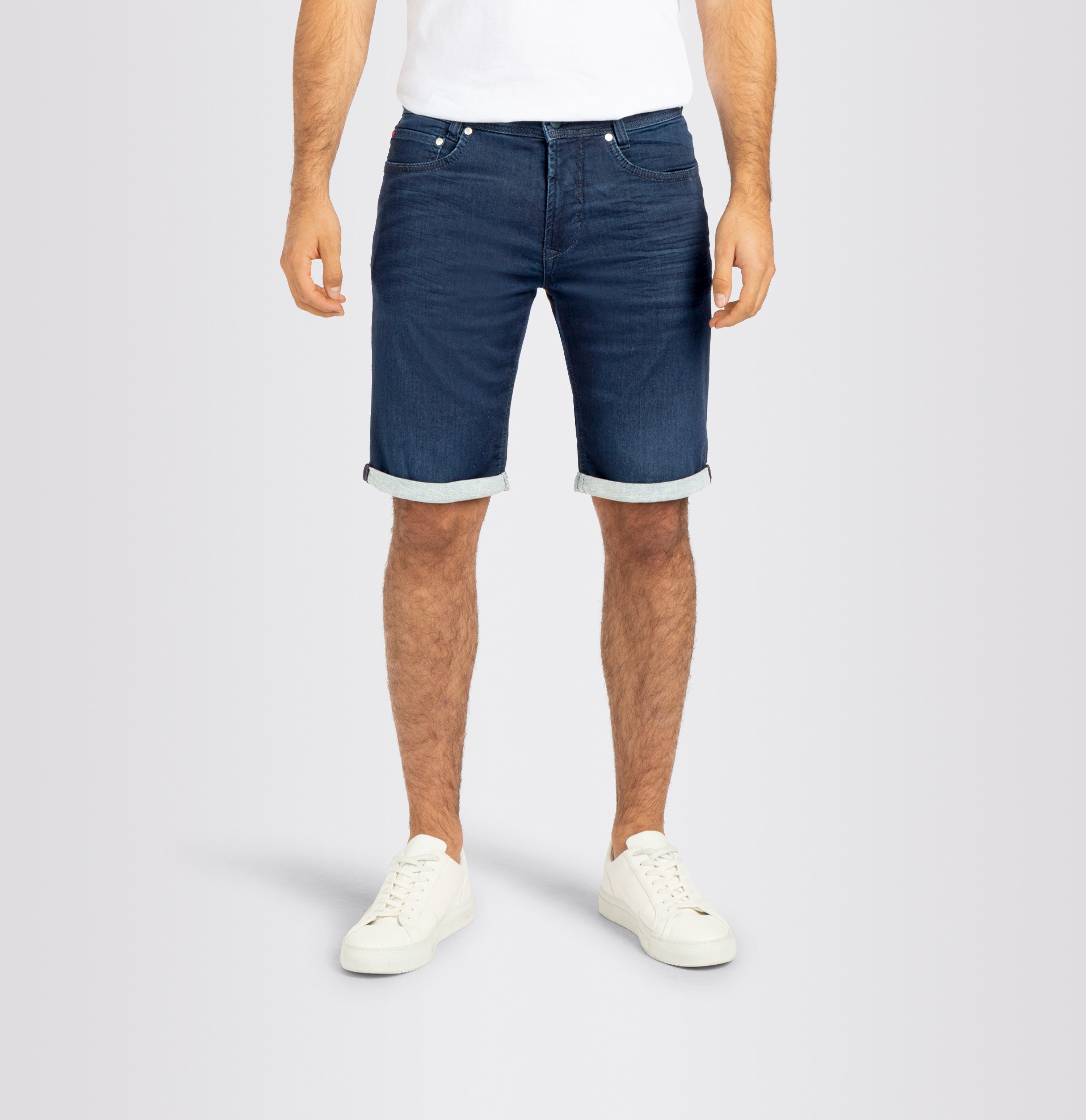 MAC Shorts