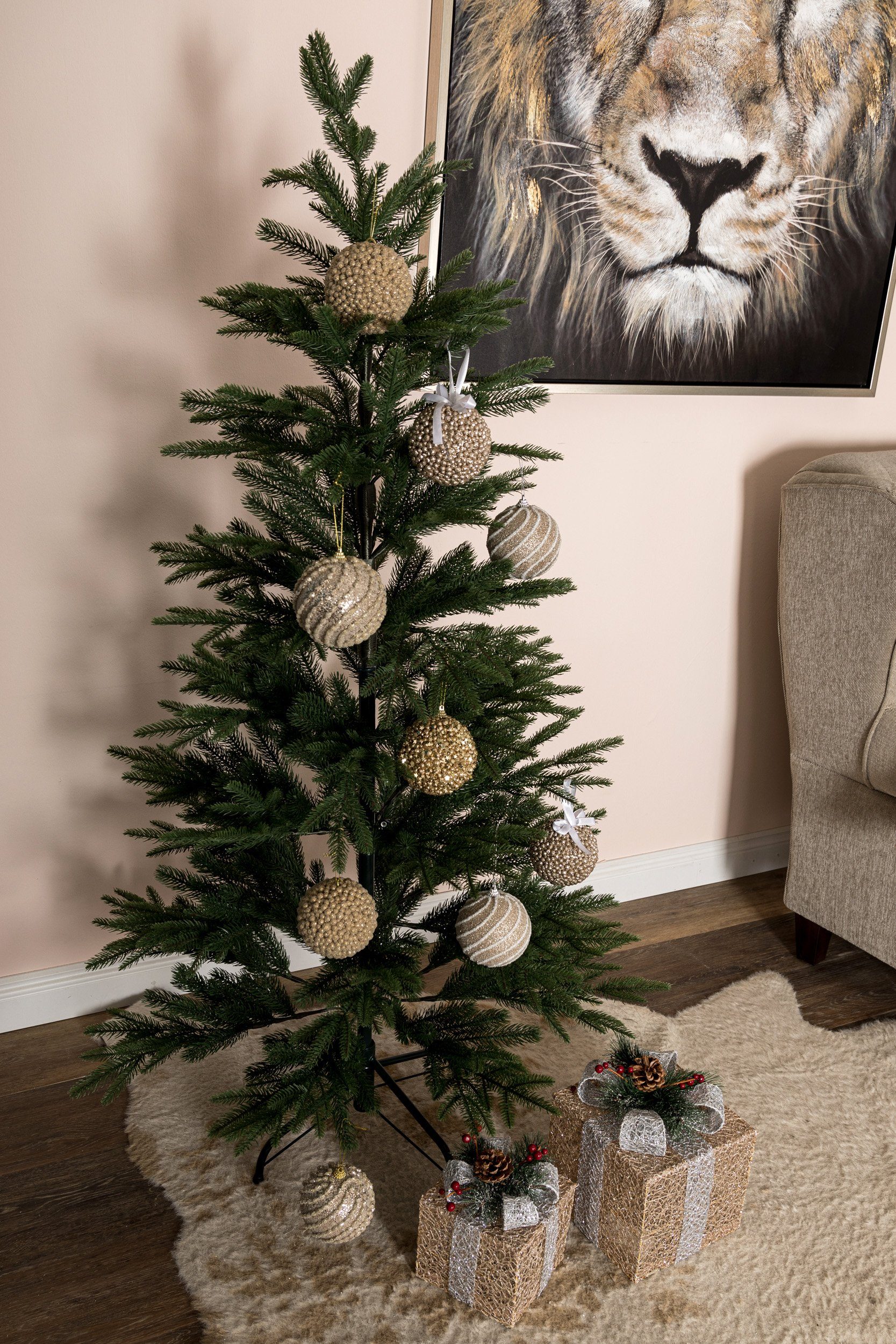 Wohnando Künstlicher Weihnachtsbaum Tannenbaum-Alternative für festliche Dekoration 150cm ca. 400 Äste