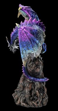 Figuren Shop GmbH Fantasy-Figur Drachenfigur blau auf Seelenbaum - Ealdwoode Fantasy Dekofigur Drache