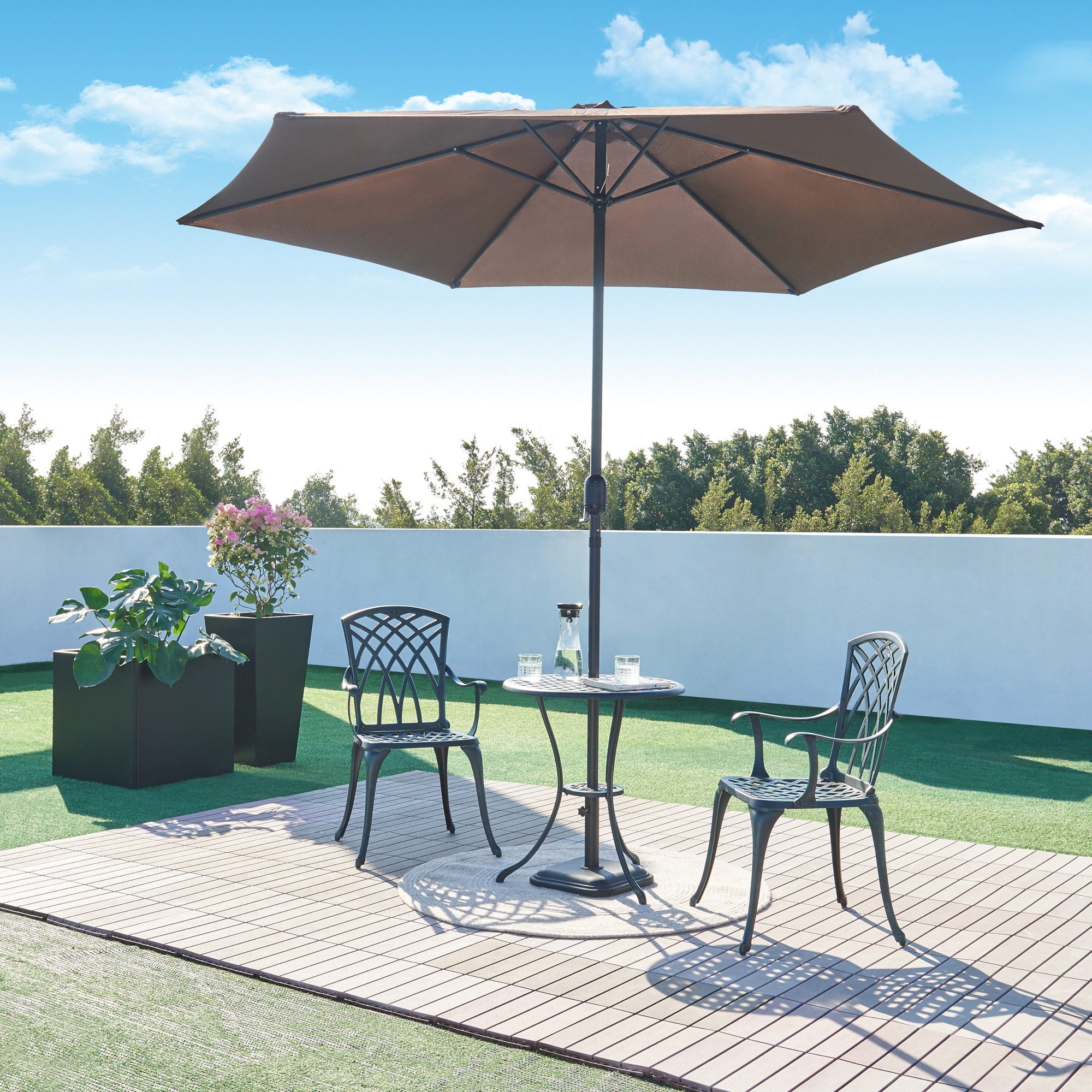 casa.pro Balkonset, (Set, 3-tlg., 1 Tisch, 2 Stühle), »Vena« Bistroset aus Aluminiumguss Dunkelgrau mit grüner Patina