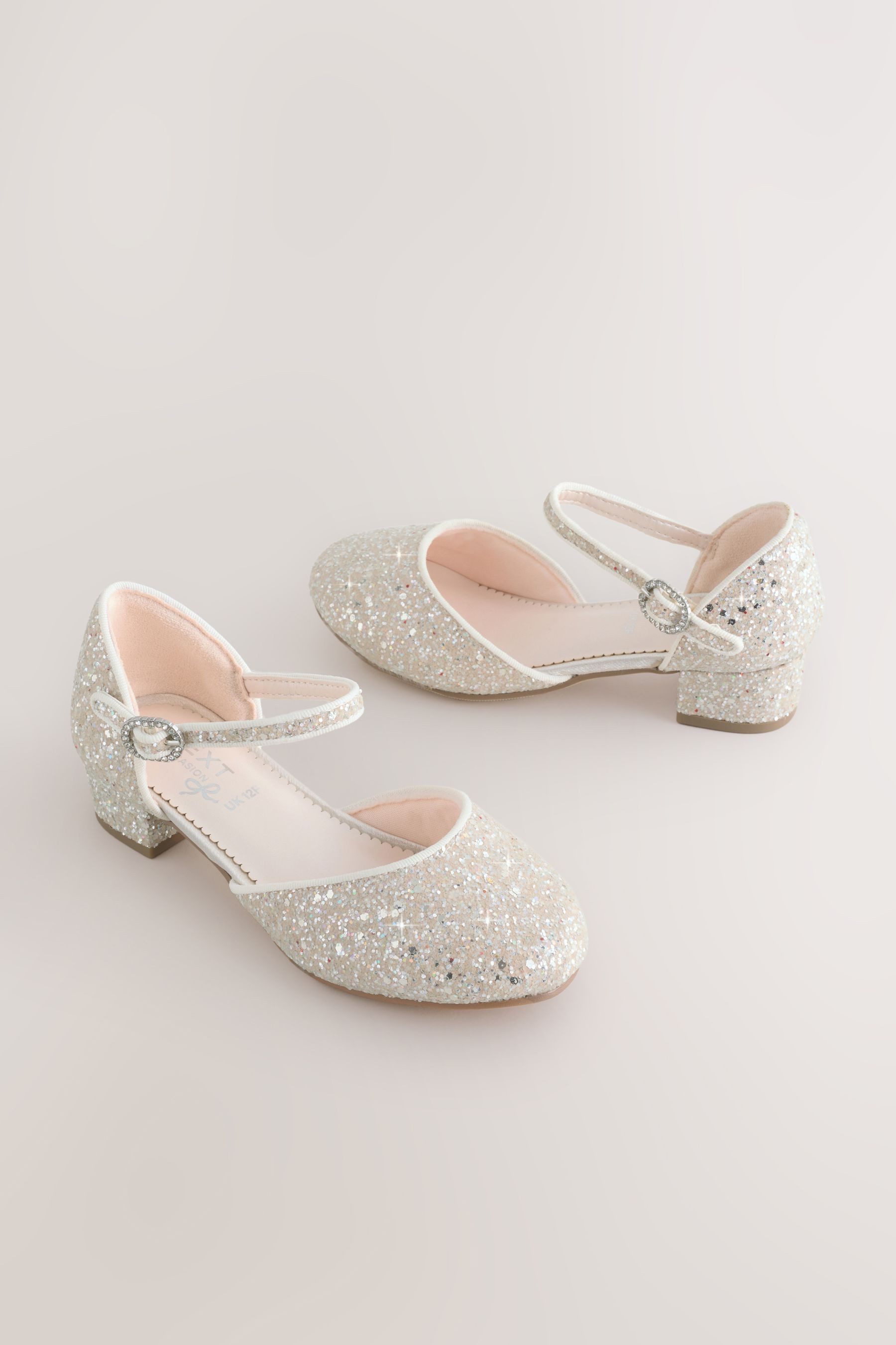 Next Festliche Schuhe mit niedrigem Absatz Sandalette (1-tlg)