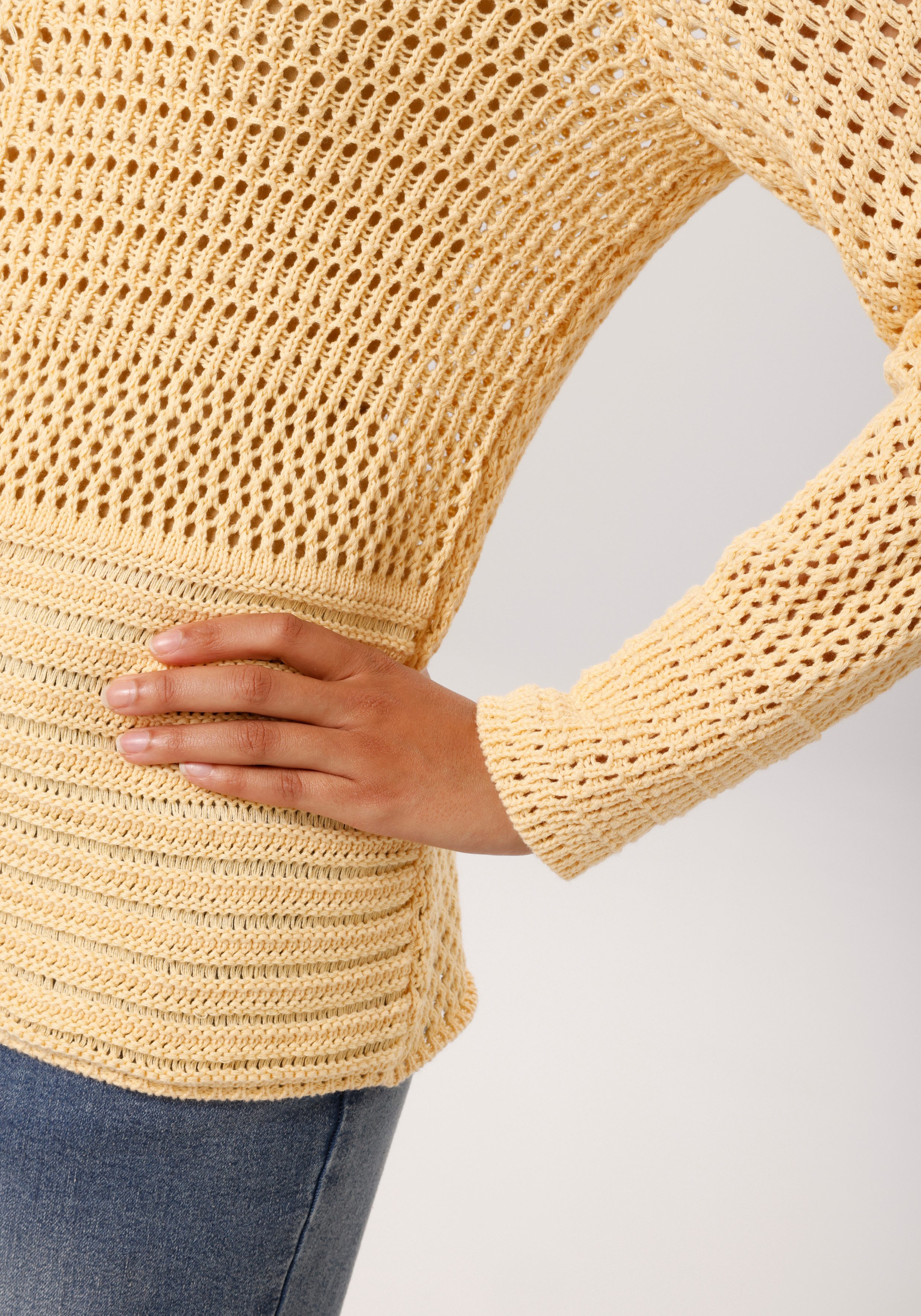 Aniston CASUAL Rundhalspullover mit trendig gemixten Ajour-Mustern