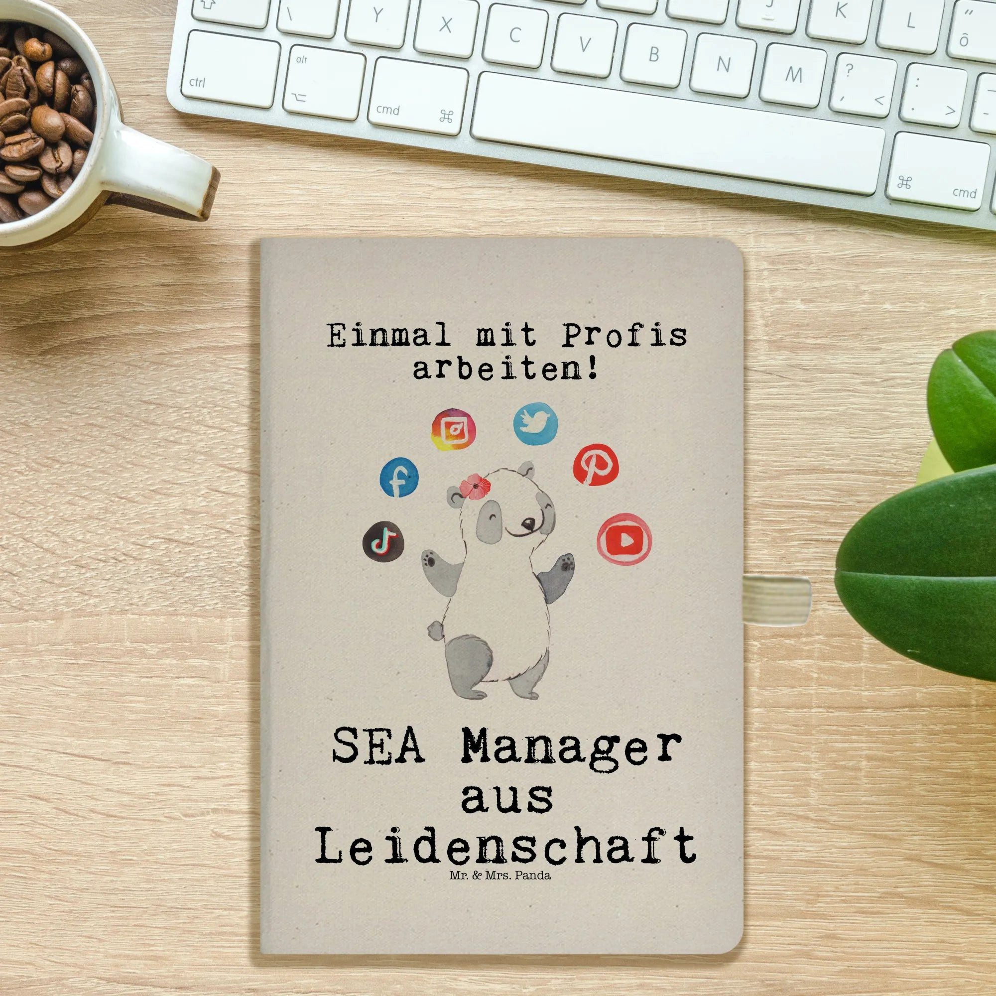 Thumbnail - Mr. & Mrs. Panda Notizbuch SEA Manager Leidenschaft - Transparent - Geschenk, Suchmaschinenwerbu Mr. & Mrs. Panda, Kreat...