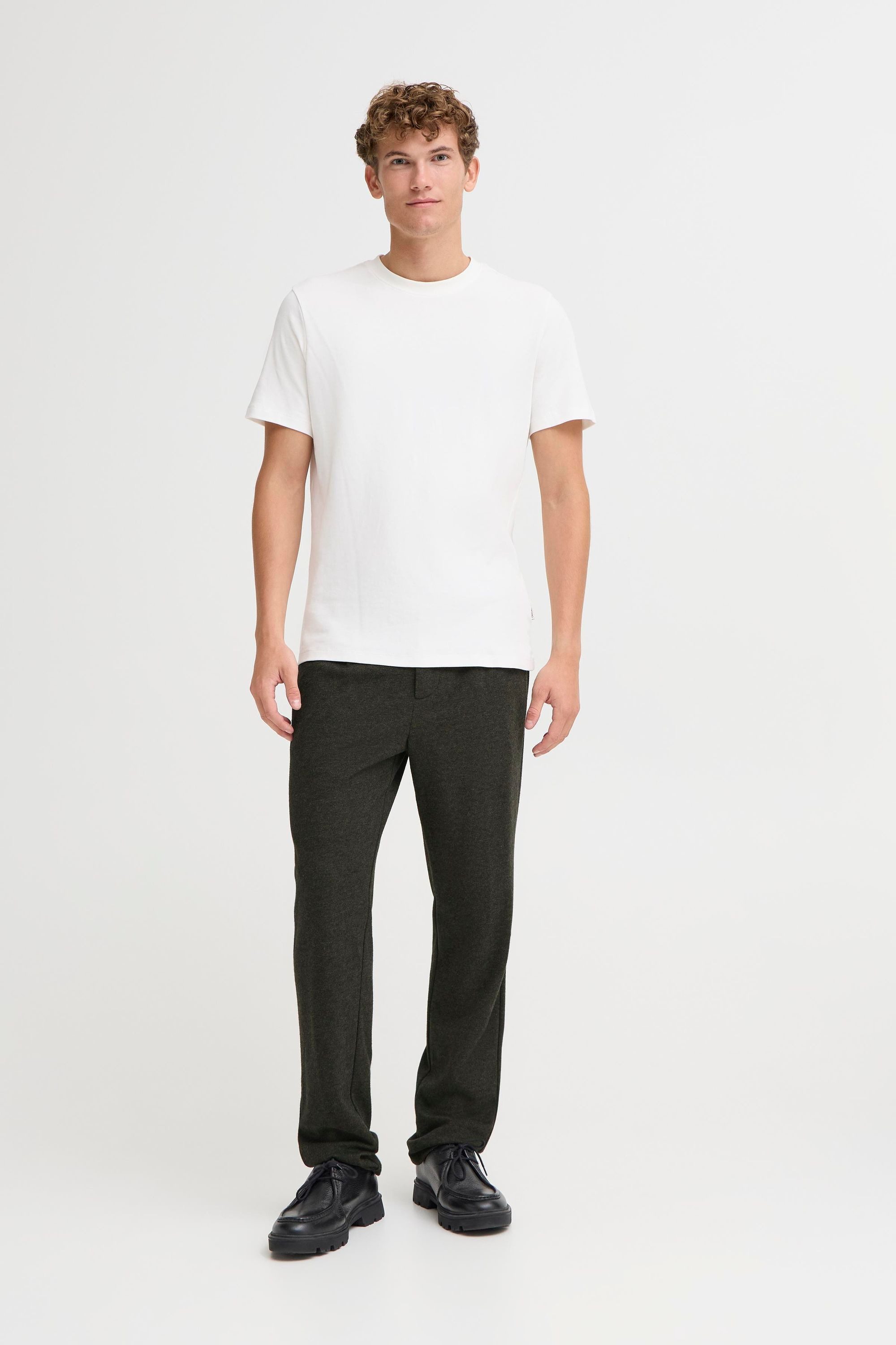Casual Friday Chinohose CFMarc Lässige Stoffhose mit Bundfalten - Relaxed Fit