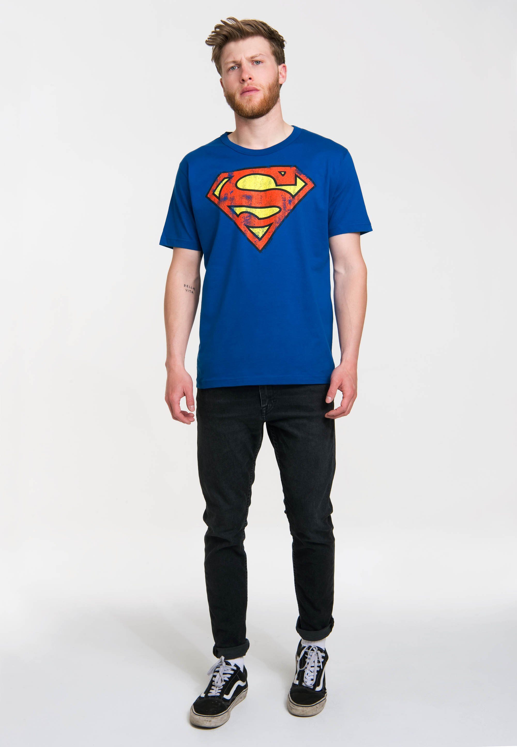 T-Shirt LOGOSHIRT Frontprint Superman mit coolem
