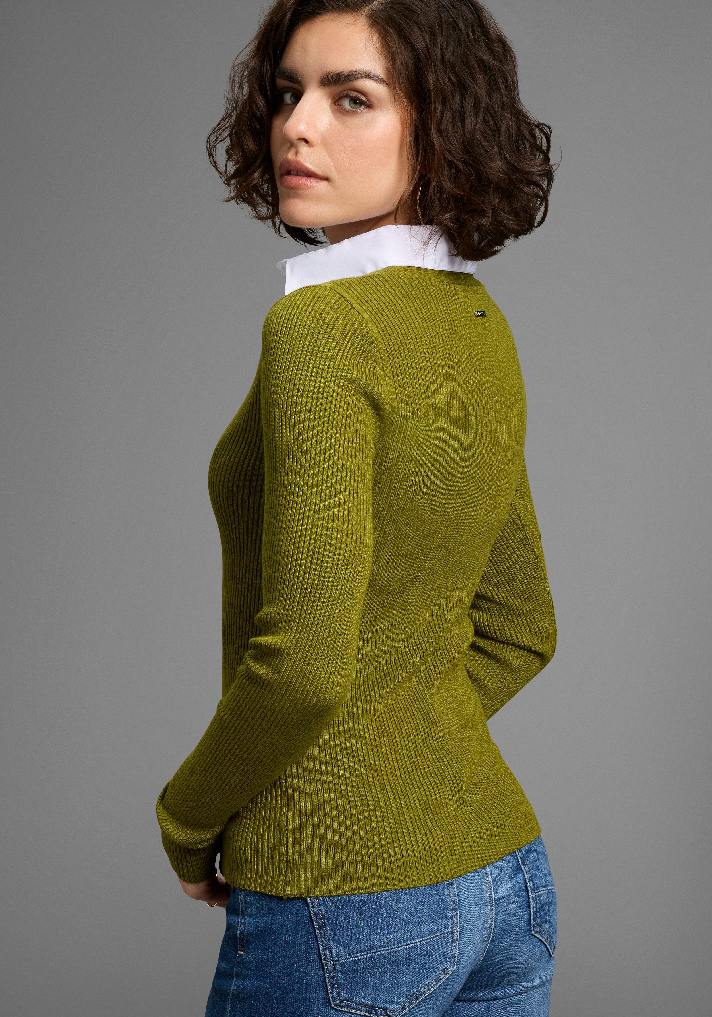 Laura Scott V-Ausschnitt-Pullover Feinstrickpullover mit spannendem Zopfmus günstig online kaufen