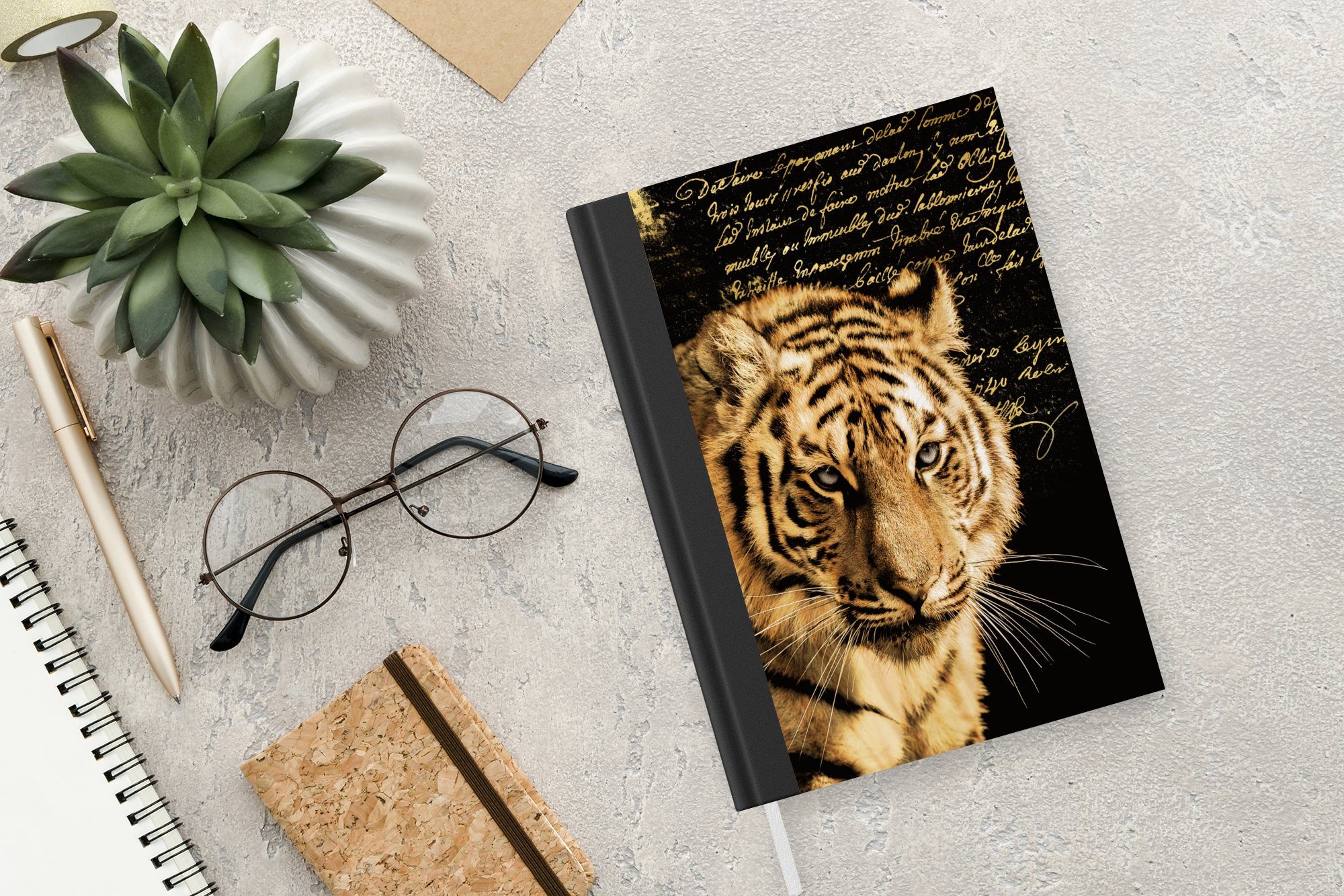Tiger Notizheft, 98 Haushaltsbuch Journal, - Notizbuch Text Gold, Tagebuch, Seiten, A5, MuchoWow Merkzettel, -