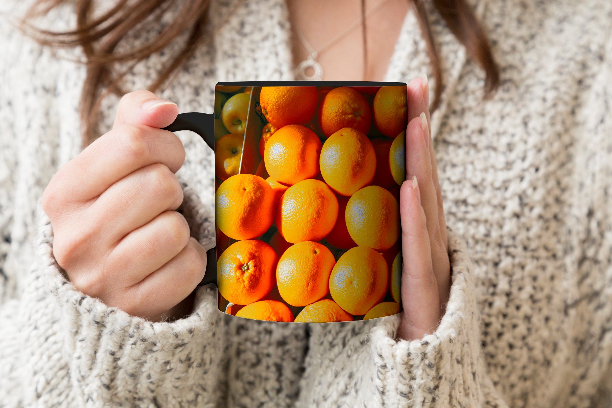 MuchoWow Tasse Orange - Teetasse, - Keramik, Zaubertasse, Obst Kaffeetassen, Markt, Farbwechsel, Geschenk - Hand