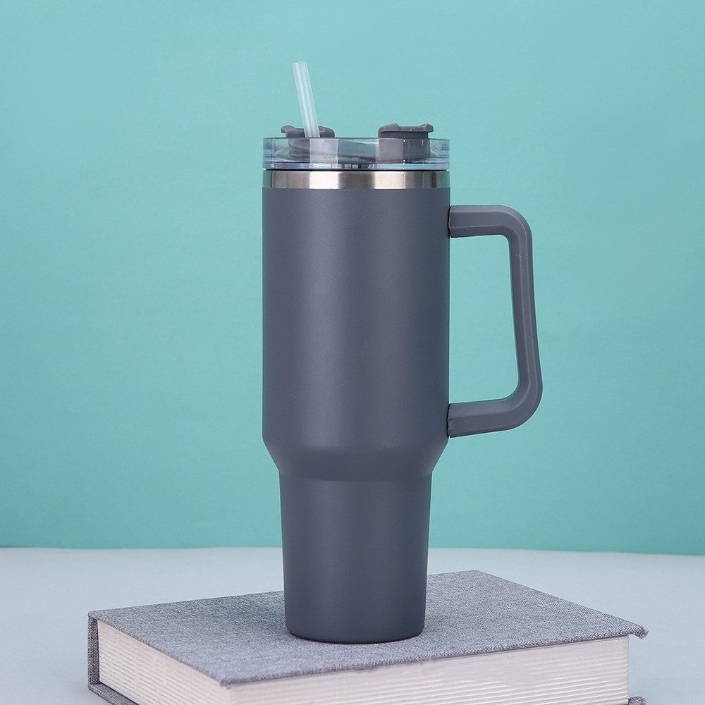 Insma Thermobecher 1,2L Autobecher aus 304 Edelstahl mit Strohhalm, Griff und Deckel, Camping Tasse Langanhaltend kühl / warm für Sport, Reisen
