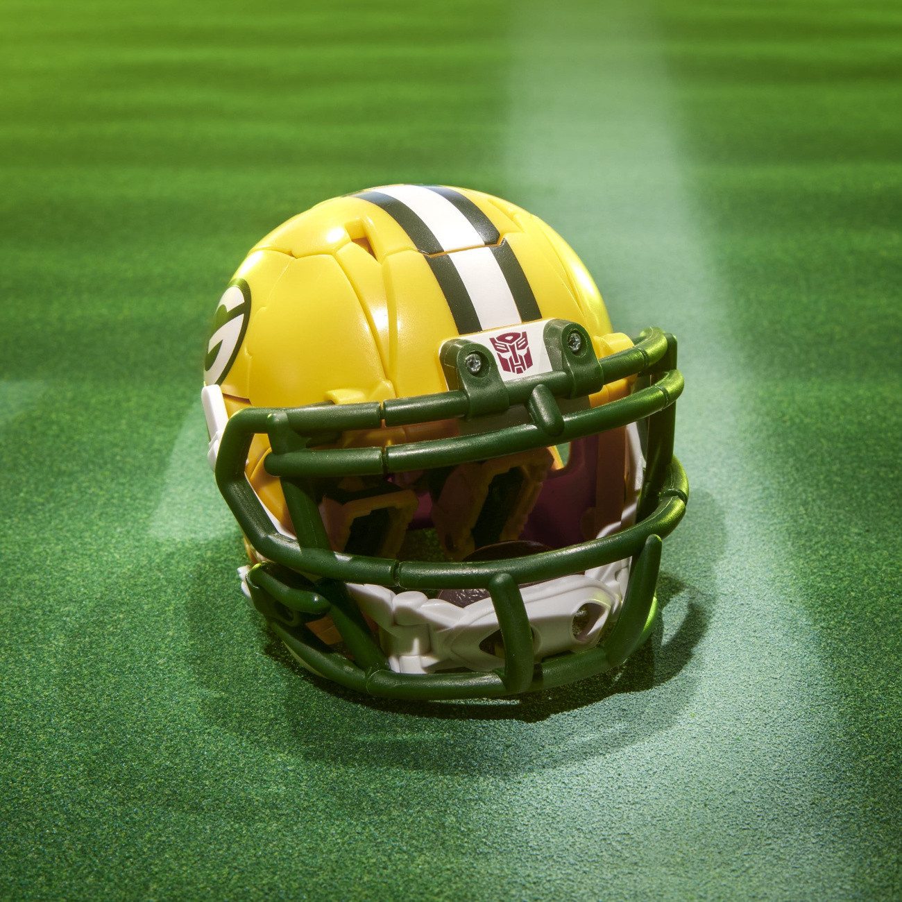 Hasbro Actionfigur Transformers x NFL Actionfigur Green Bay Packers: Tundra Prime 14 cm