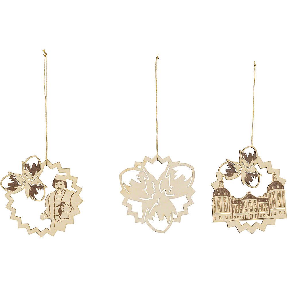 Erzgebirge-Palast Dekohänger Christbaumschmuck "Drei Haselnüsse für Aschenbrödel (3er-Set - 8,5cm)
