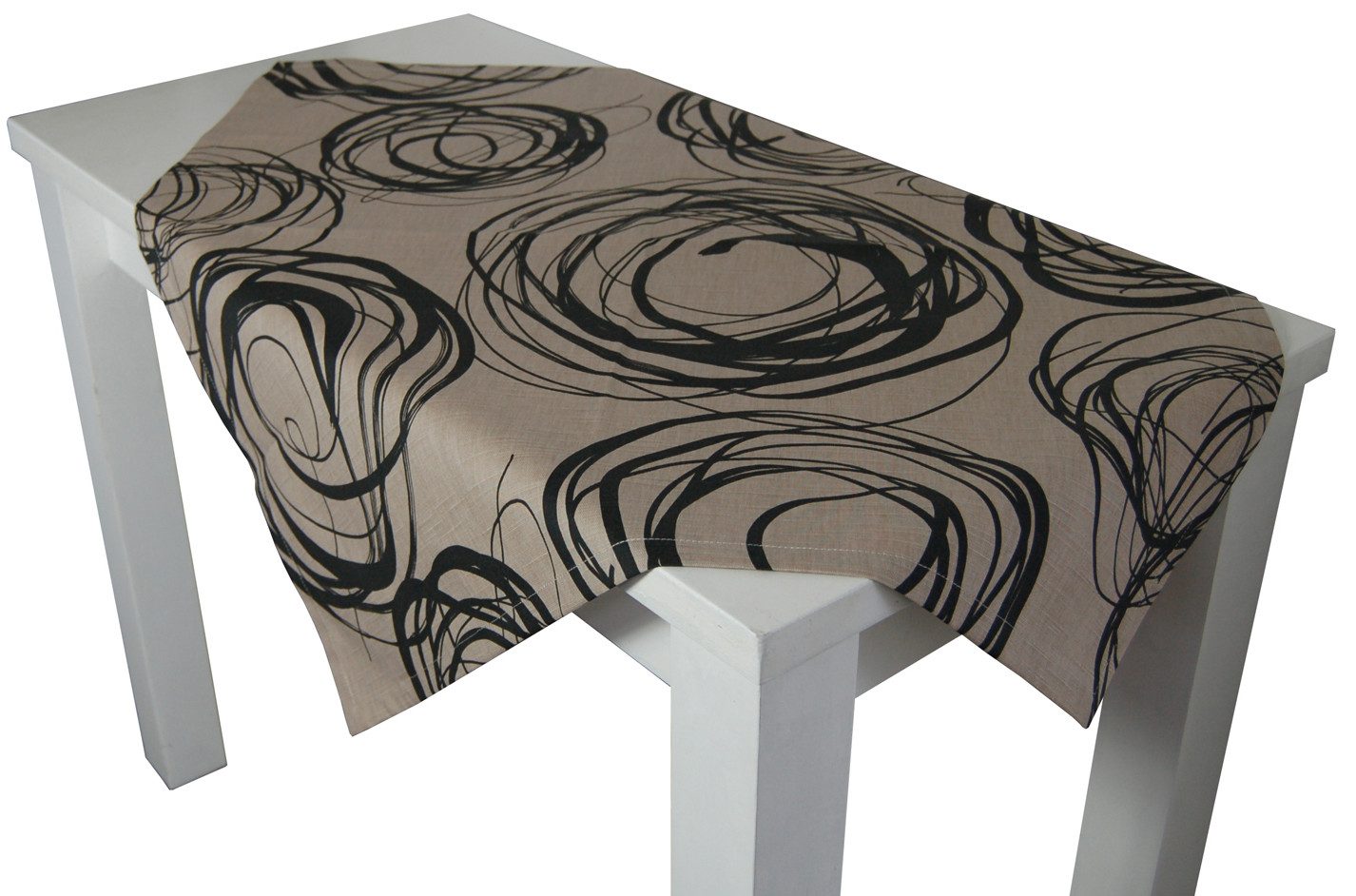 beties Mitteldecke Mystik (1-tlg, 1 Stück XS-Mitteldecke), XS Mitteldecke 60x60 cm in toffee-schwarz