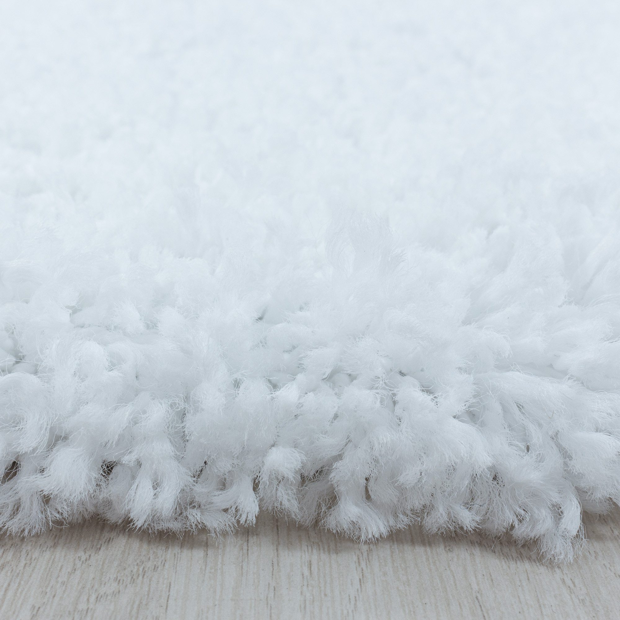 KADIMA DESIGN Teppich Shaggy Teppich SPREE Hochflor Einfarbig Rund Läufer Flur Flauschig, Rund, Höhe: 32 mm, Weiß, 80x80 cm, Wohnzimmerteppich Strapazierfähig W – Bild 3 von 5