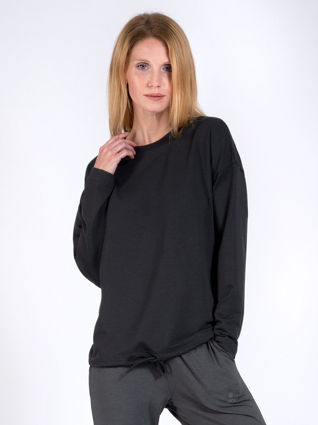 Magadi Yoga & Relax Shirt Gigi aus weichem Naturmaterial schwarz