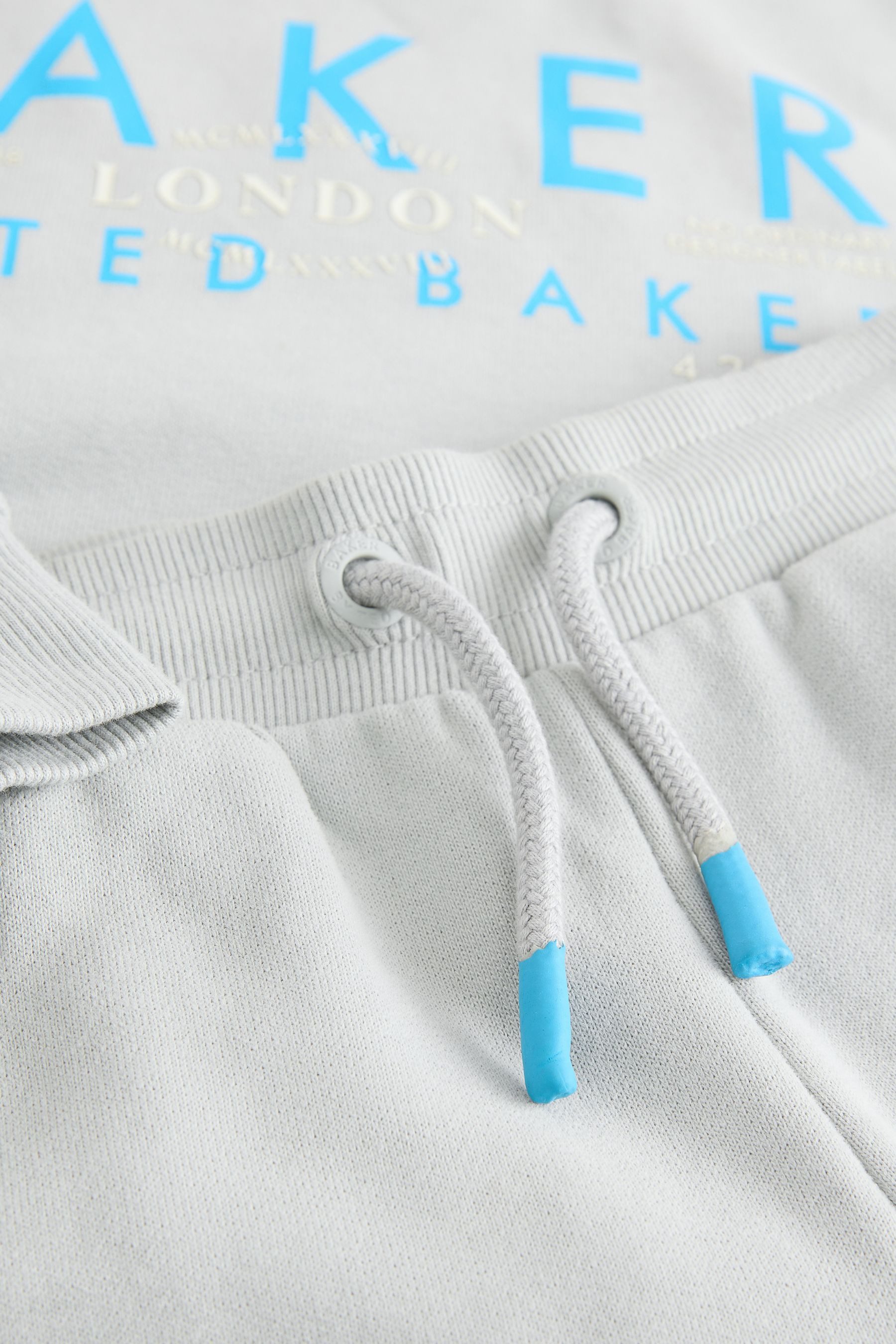 Baker by Ted Baker Sweatanzug Baker by Ted Baker Sweatshirt + Cargo-Jogginghose (2-tlg)