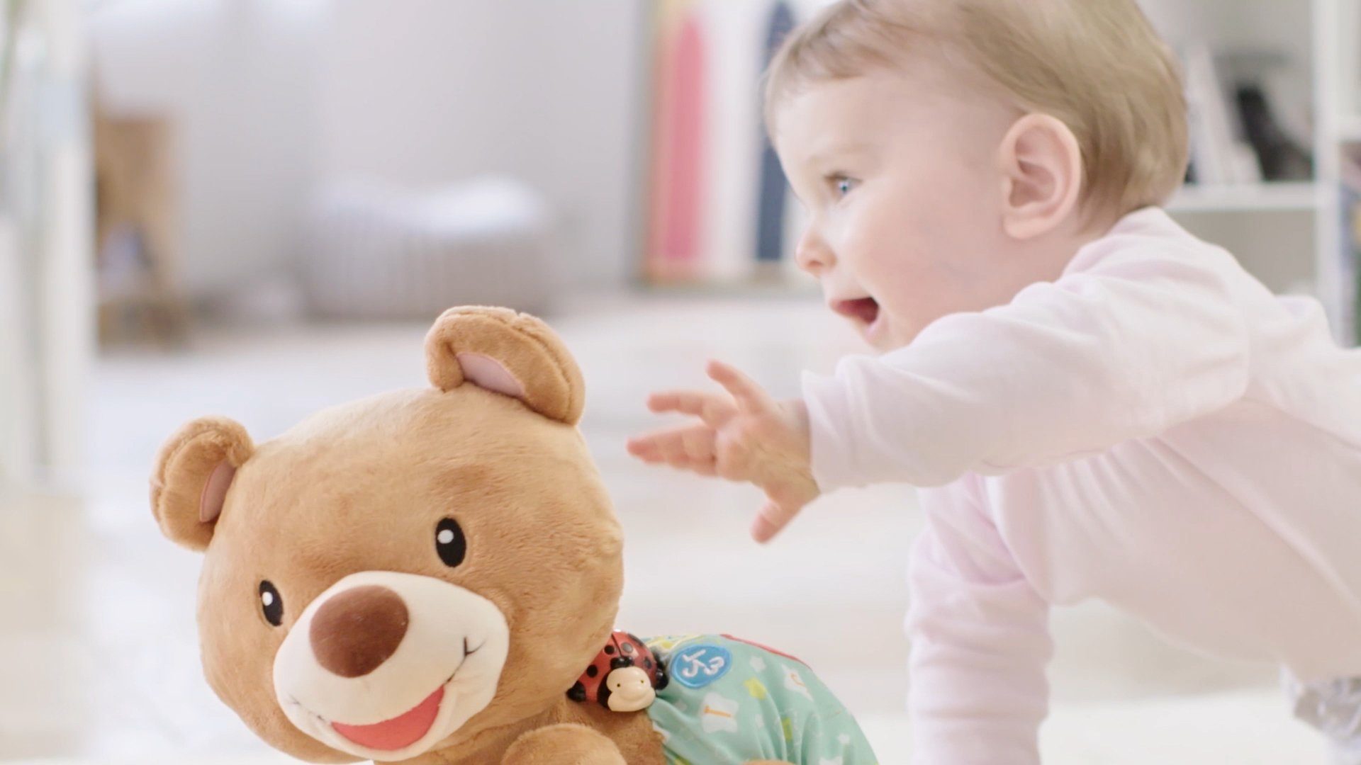 Vtech® Kuscheltier VTechBaby, Krabbel mit mir - Bär