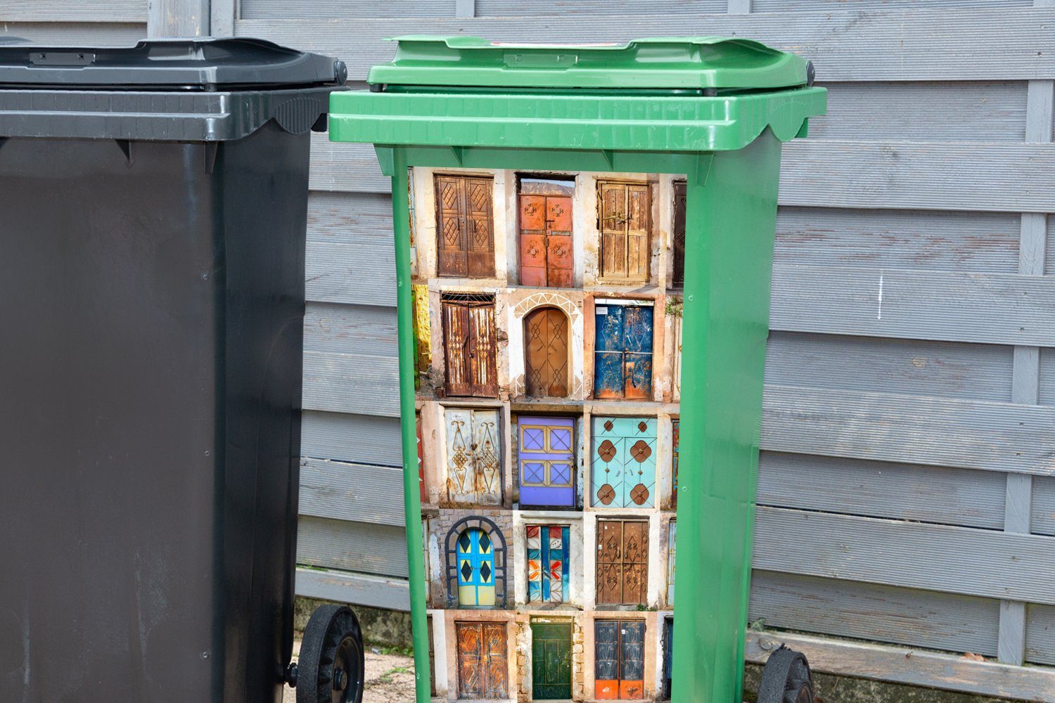 Mülleimer-aufkleber, Sticker, Abfalbehälter - Mülltonne, (1 Collage Vintage Wandsticker - MuchoWow Architektur Container, Türen - St),