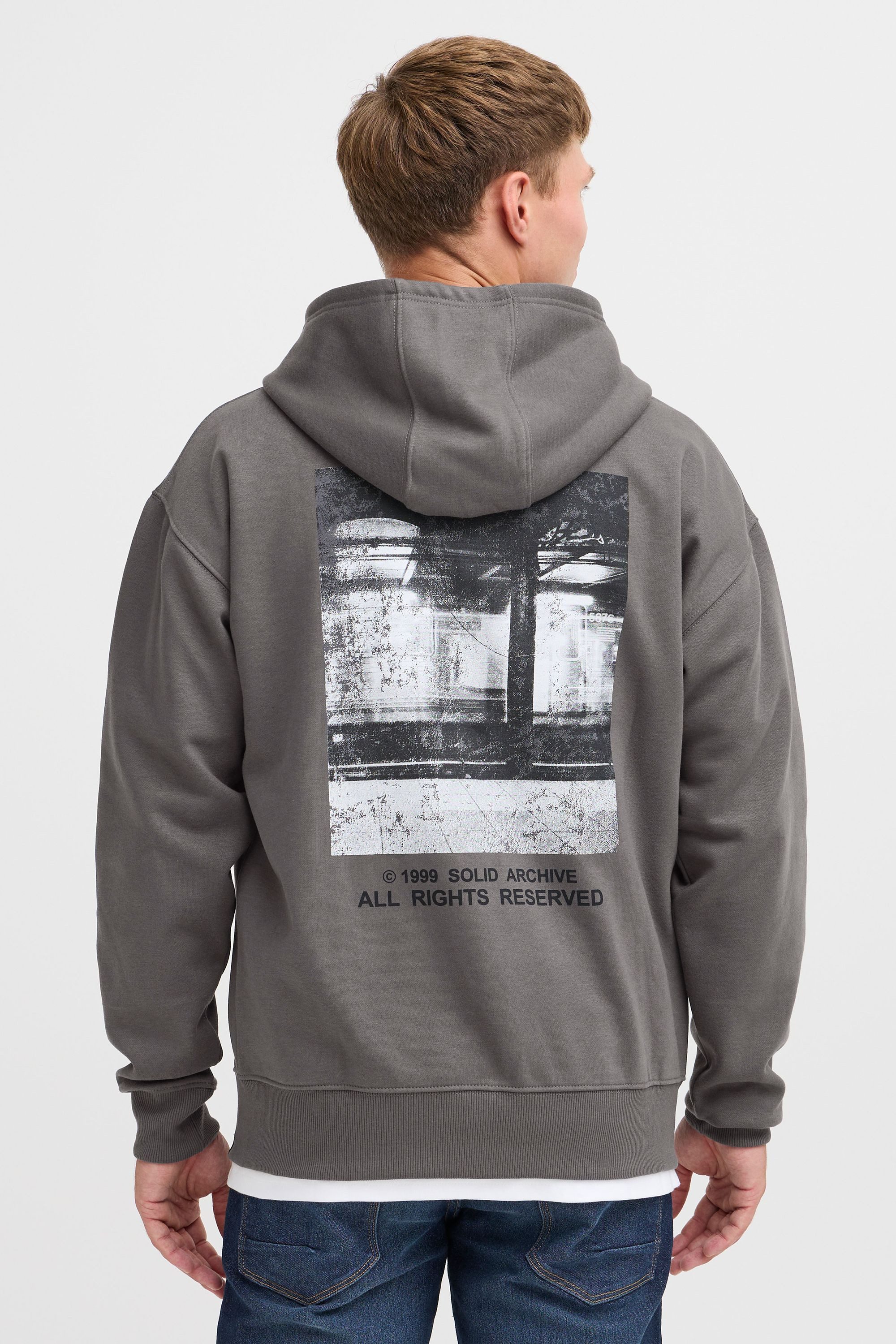 !Solid Sweatjacke SDHenne Lässige Kapuzensweatjacke mit Backprint