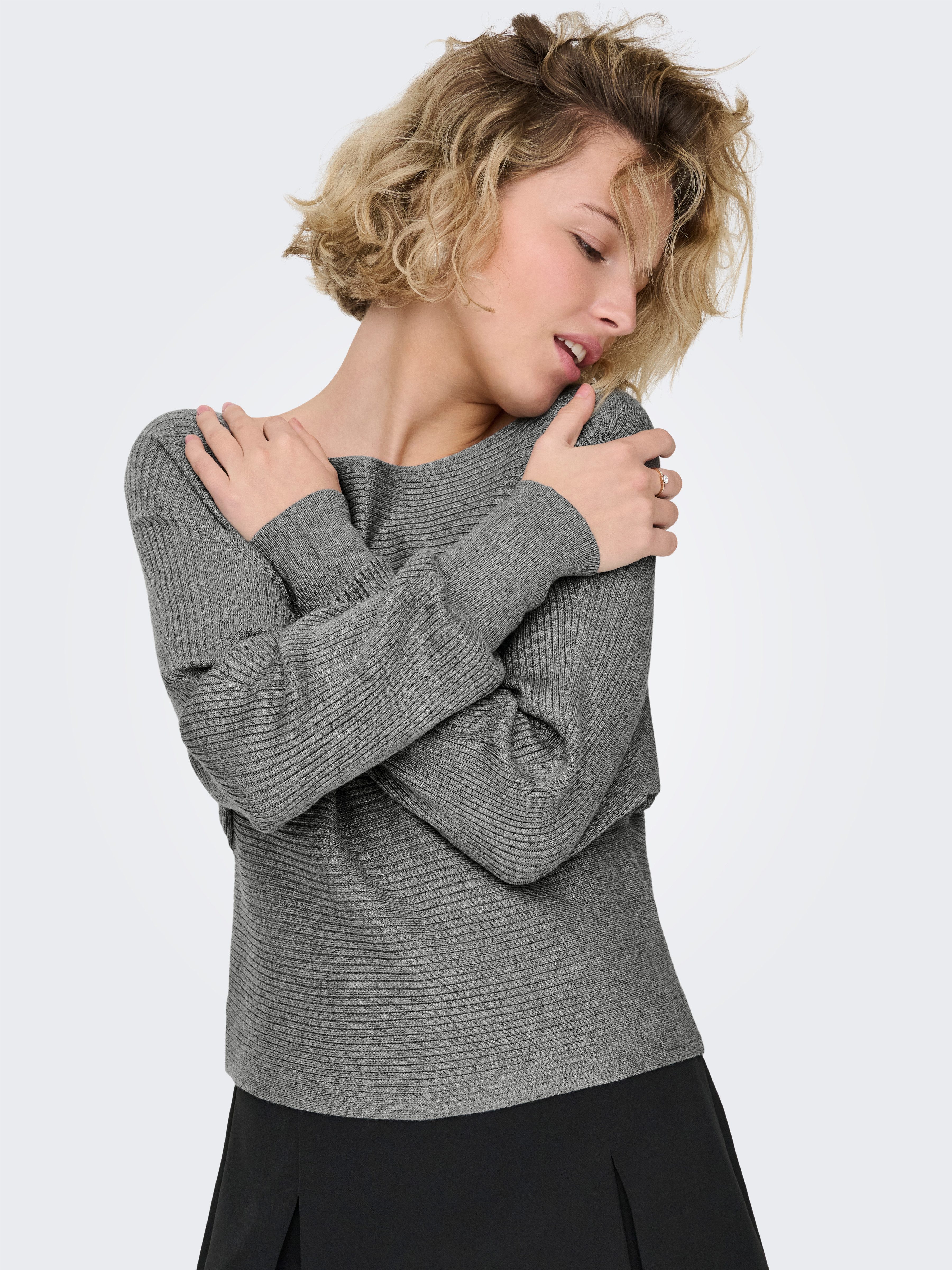 ONLY Strickpullover ONLADALINE L/S SHORT PULLO KNT NOOS Viskosemischung, regular fit