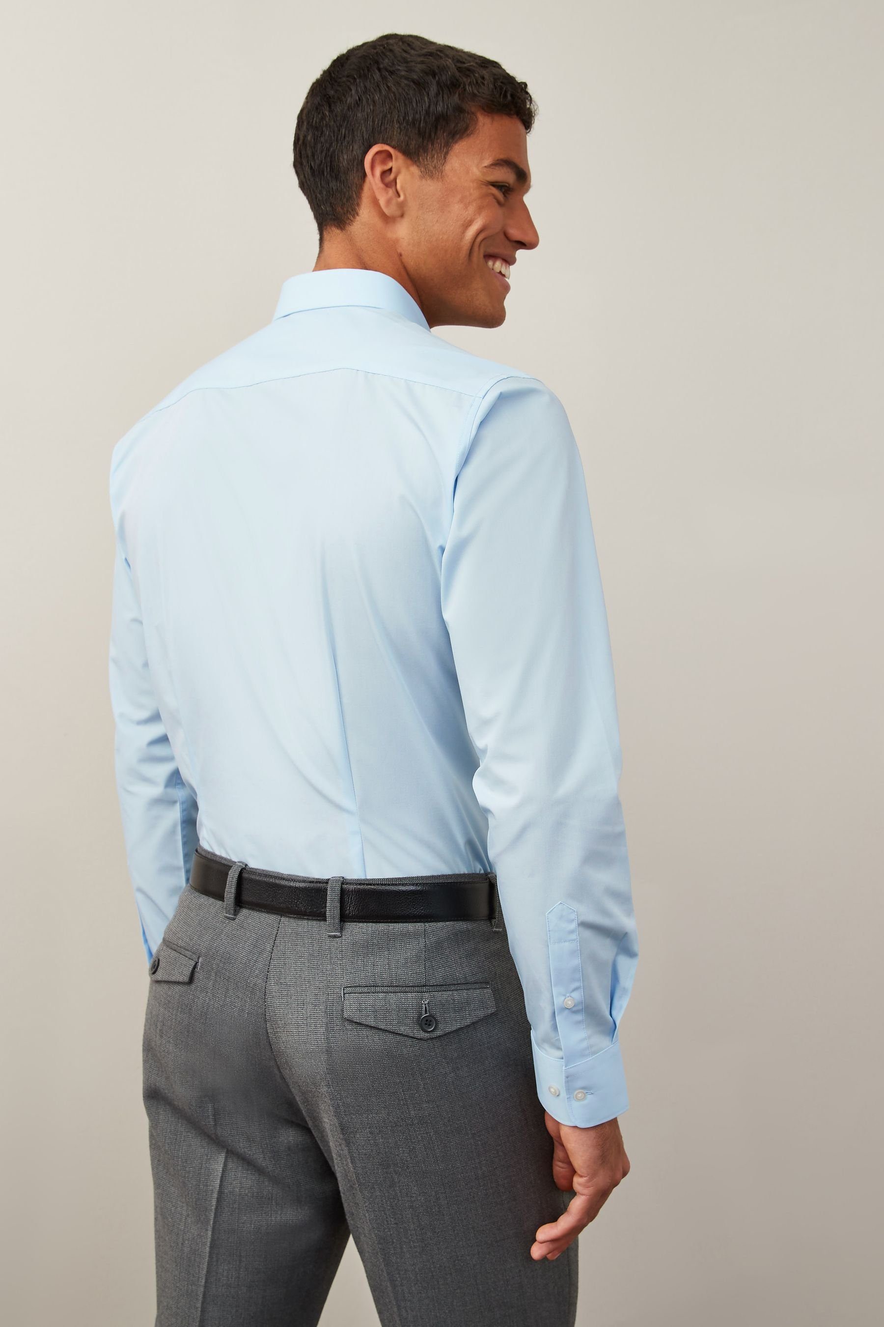 Next Langarmhemd Pflegeleichtes Slim Fit Hemd günstig online kaufen