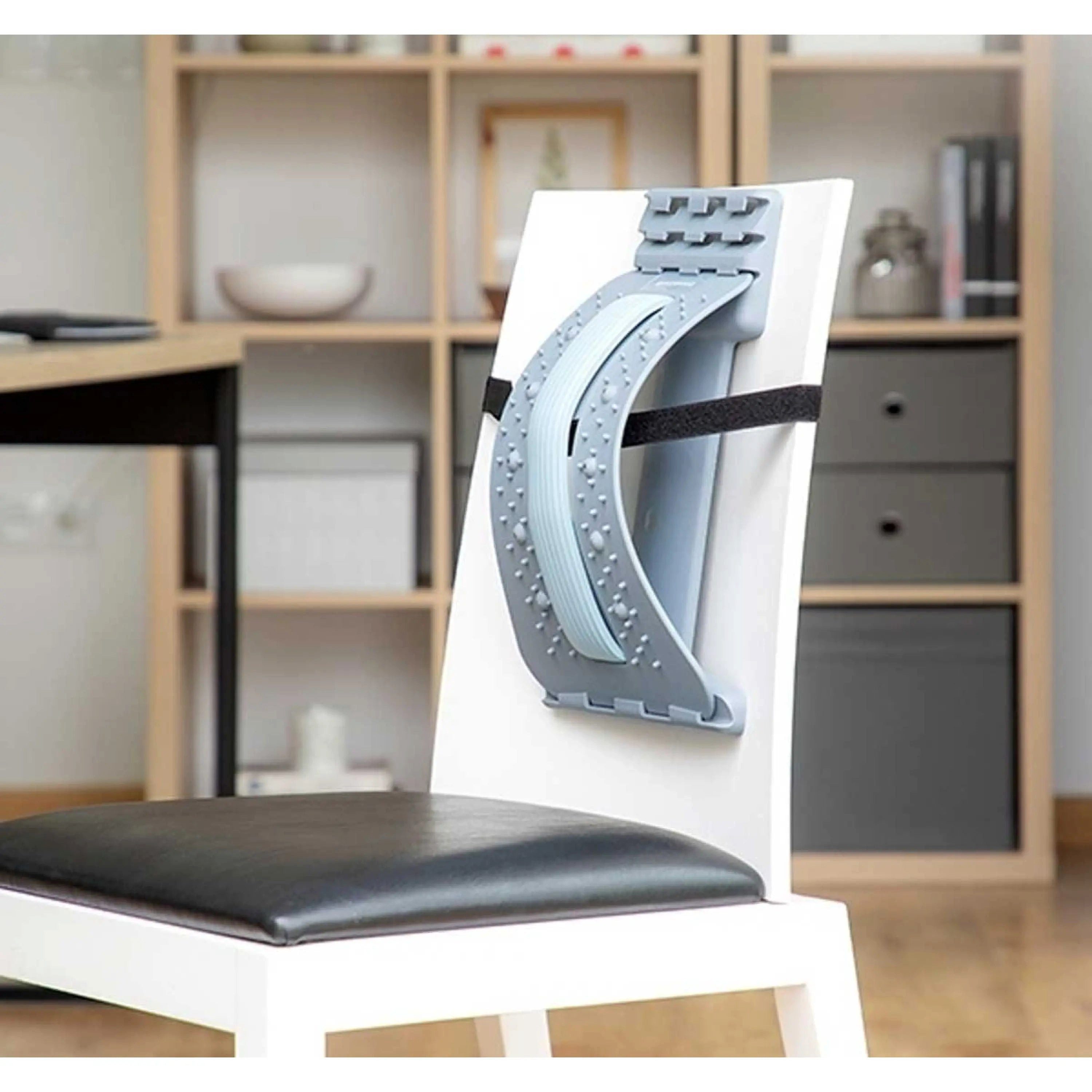 Sport-Knight® Rückentrainer Rückentrainer mit Massagefunktion, 3 Intensitätsstufen und Akupressur