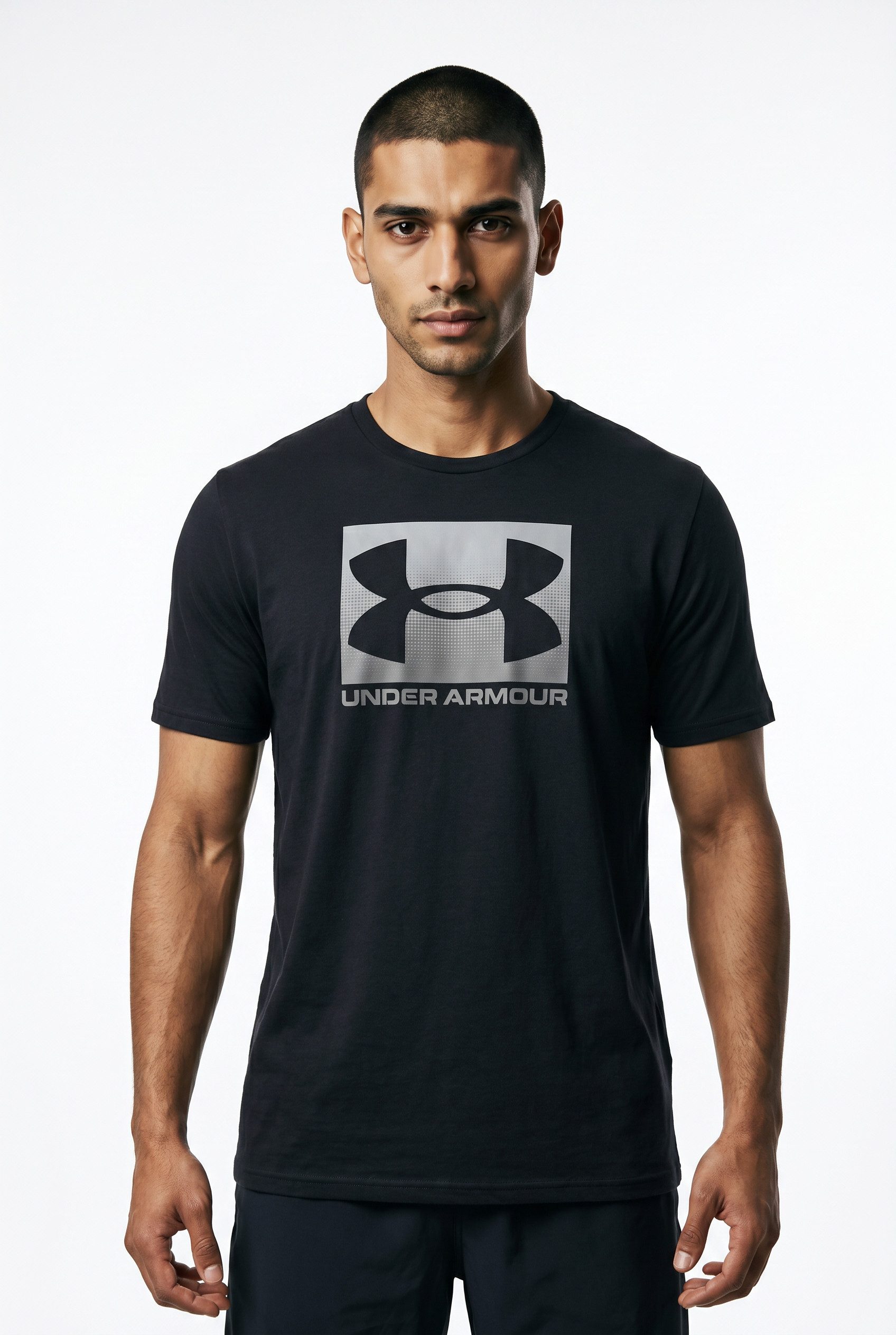 Under Armour® T-Shirt UA M BOXED SPORTS UPDATED SS mit Rundhalsausschnitt, aus Baumwolle und Polyester, pflegeleicht