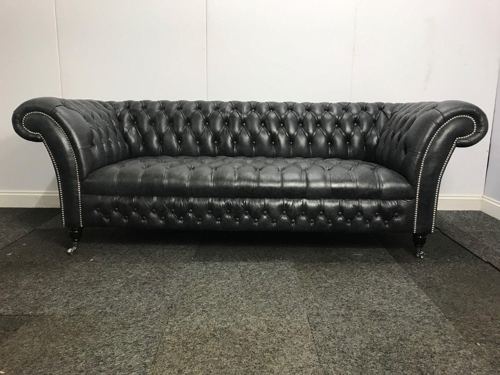 Sitz Vintage JVmoebel Teile, Made Luxus Original in Chesterfield-Sofa Leder Europa Couch Sofa 100% Sofort, 1 Chesterfield