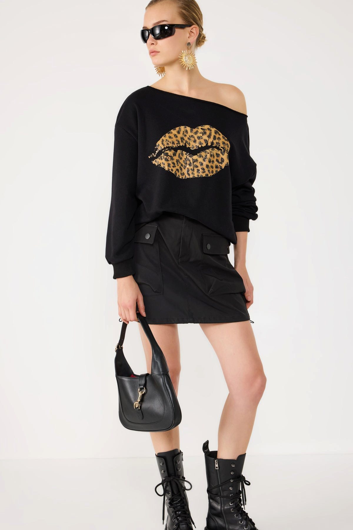 No Matter What Kapuzenpullover Leopardenmuster Lippenabdruck Sweatshirt günstig online kaufen