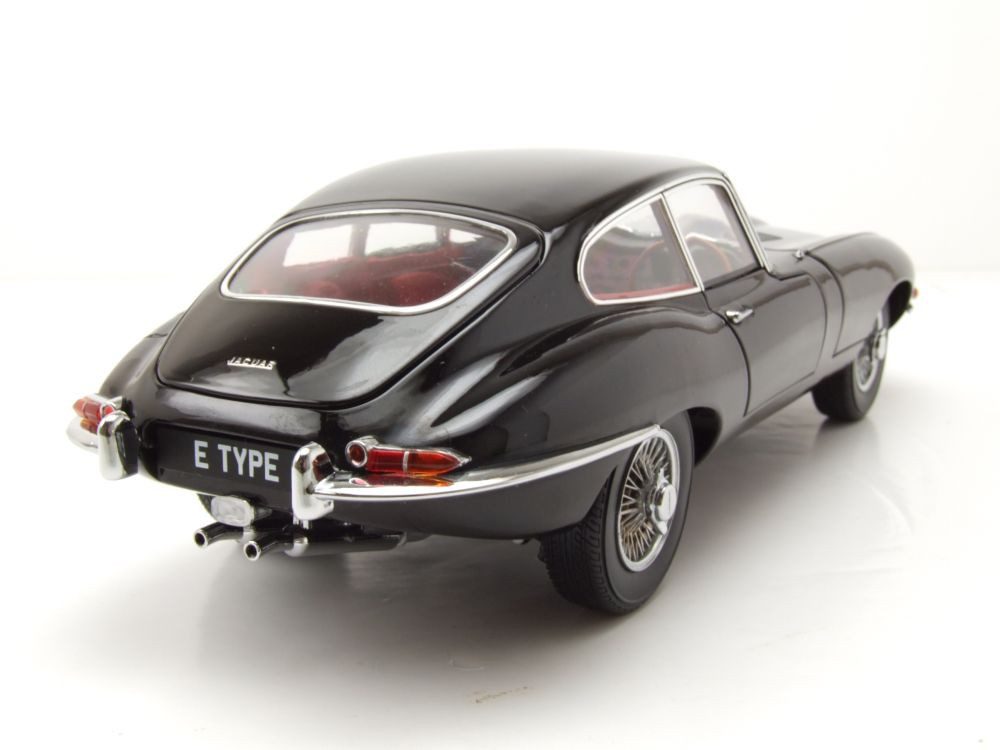 Kyosho Modellauto Jaguar E-Type RHD 1961 schwarz, Maßstab 1:18