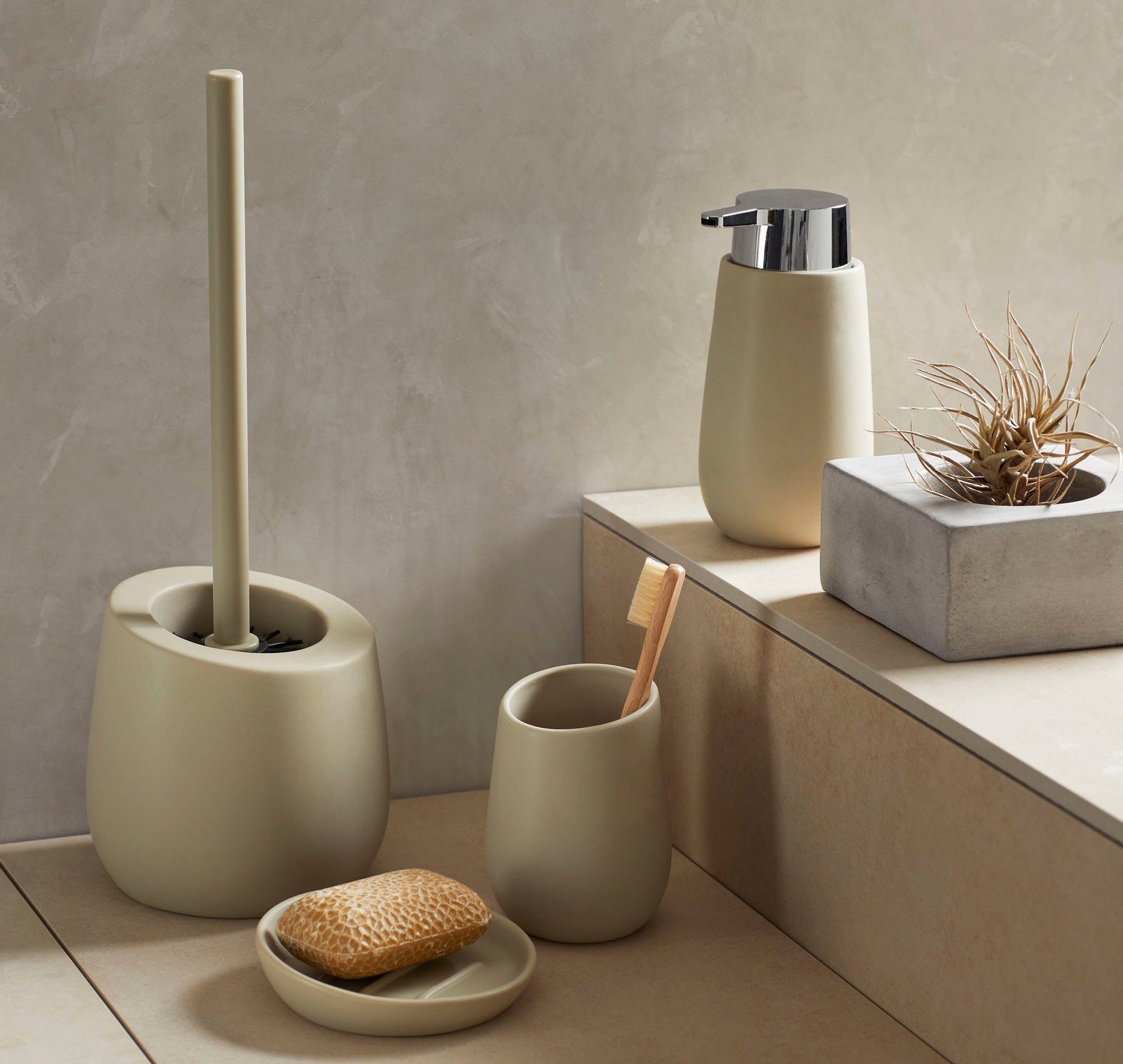 WENKO Seifenspender Badi, (1-tlg), Beige Keramik, 320 ml günstig online kaufen