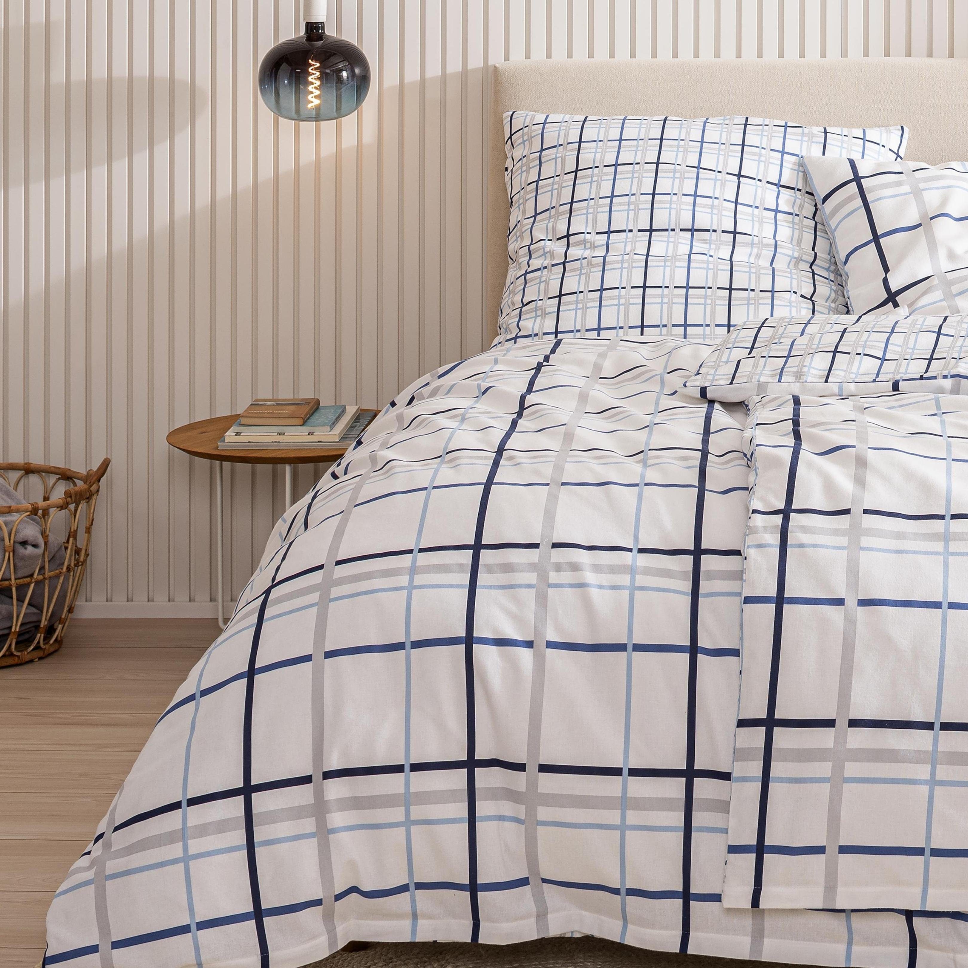 MTOnlinehandel Bettwäsche Maritime Käptn Karo, 100 % Baumwolle in Biber/ Flanell, weiß blau grau, Biber, 3 teilig, kariertes Design in Blautönen, ideal auch als – Bild 4 von 4