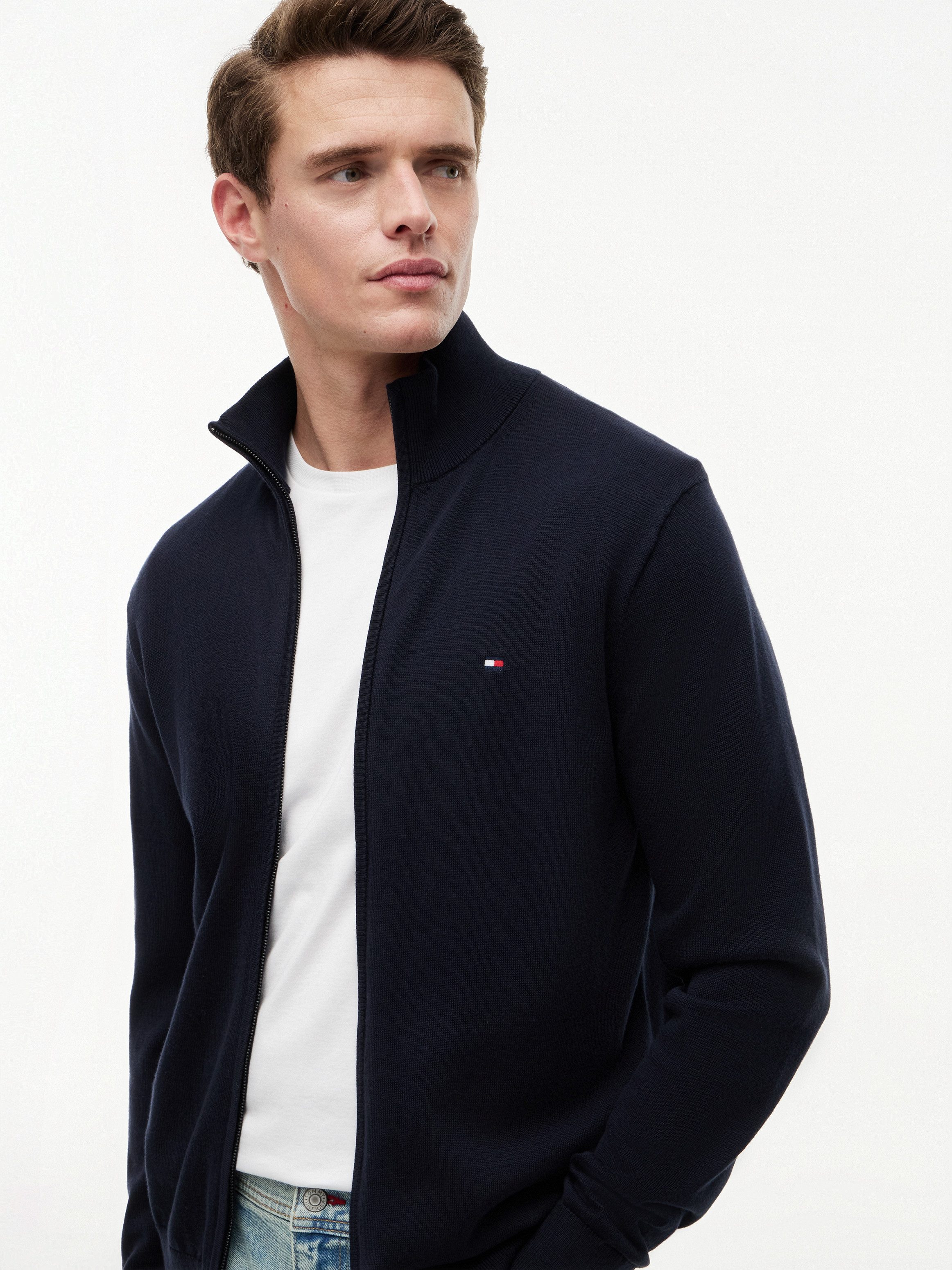 Tommy Hilfiger Strickjacke ESSENTIAL COTTON ZIP THRU mit Logostickerei