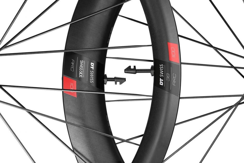 DT Swiss Laufrad DT Swiss Laufrad ARC 1100 Dicut Disc 622 x 38 mm Schwarz - ultraleicht