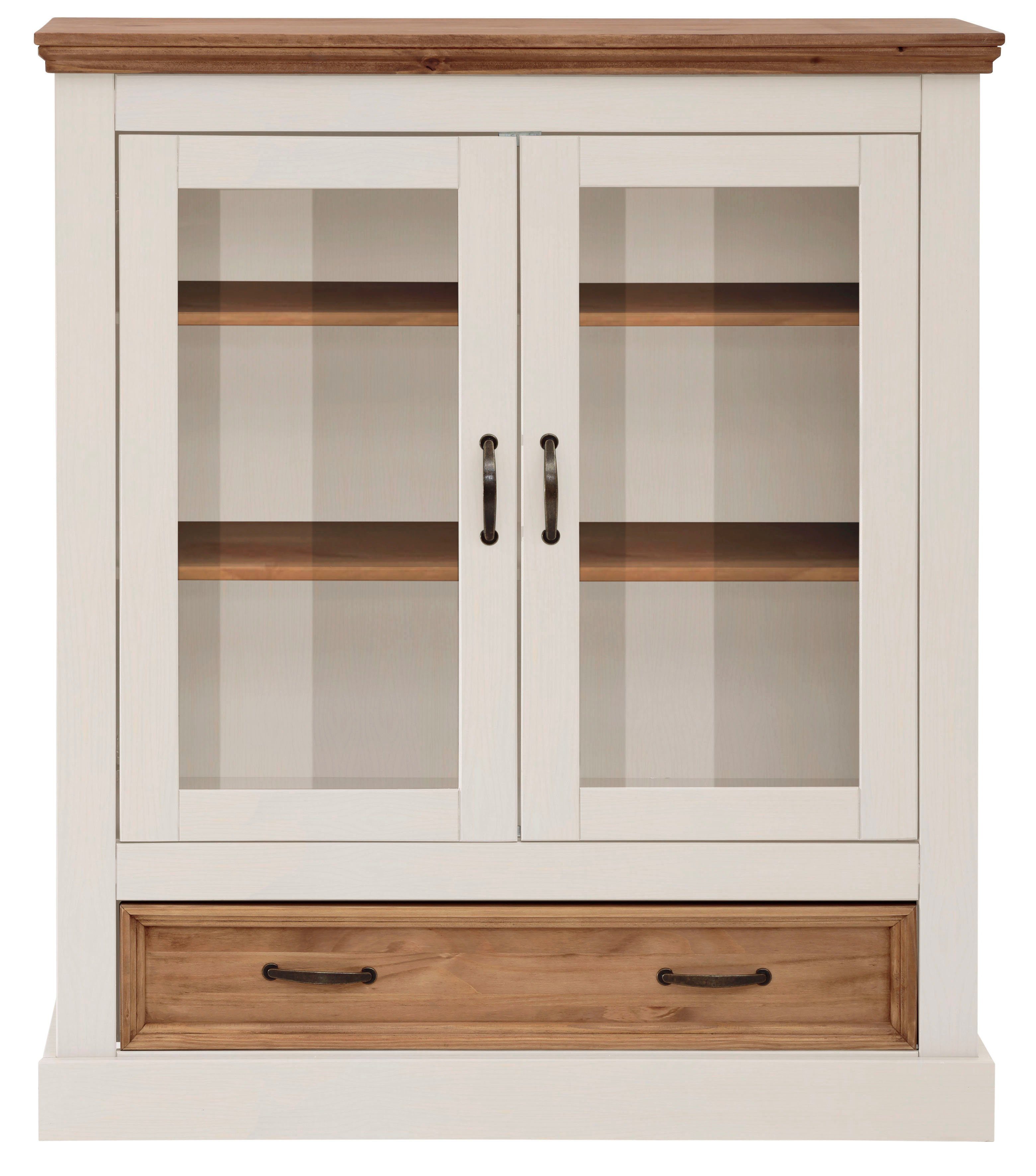 OTTO home Vitrine Selma Highboard aus massivem Kiefernholz, mit Griffen aus antikisiertem Metall – Bild 4 von 5