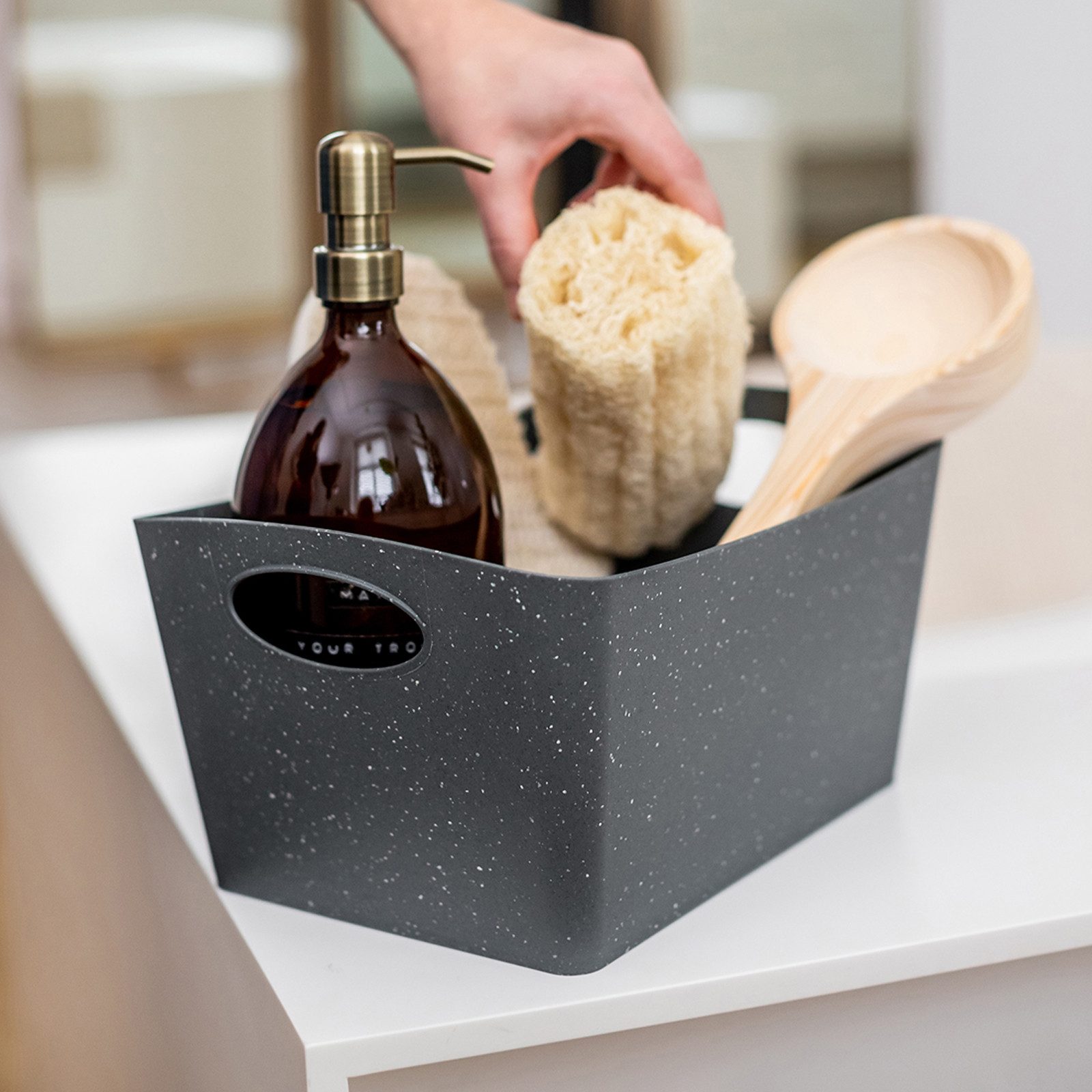 KOZIOL Aufbewahrungskorb Aufbewahrungsbox 3,5 Liter BOXXX M (Stück, 1 St., 1 Aufbewahrungsbox), Utensilo Regalkorb Kunststoff