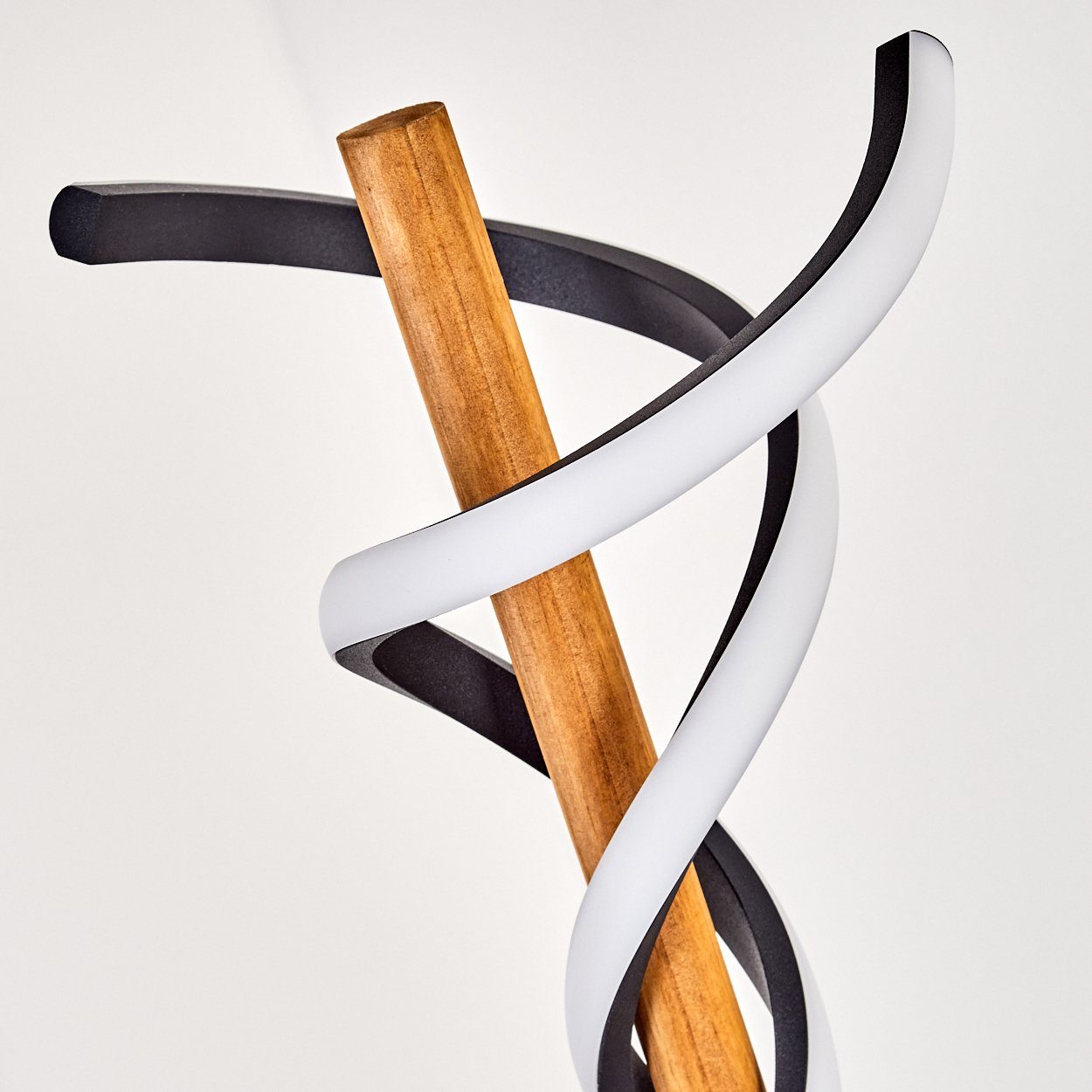 hofstein Stehlampe moderne Stehlampe aus Holz/Metall/Kunststoff in Natur/Schwarz/Weiß, LED fest integriert, 3000 Kelvin, Höhe 141,5 cm, LED 24 Watt, 2100 Lumen, mit Fußschalter