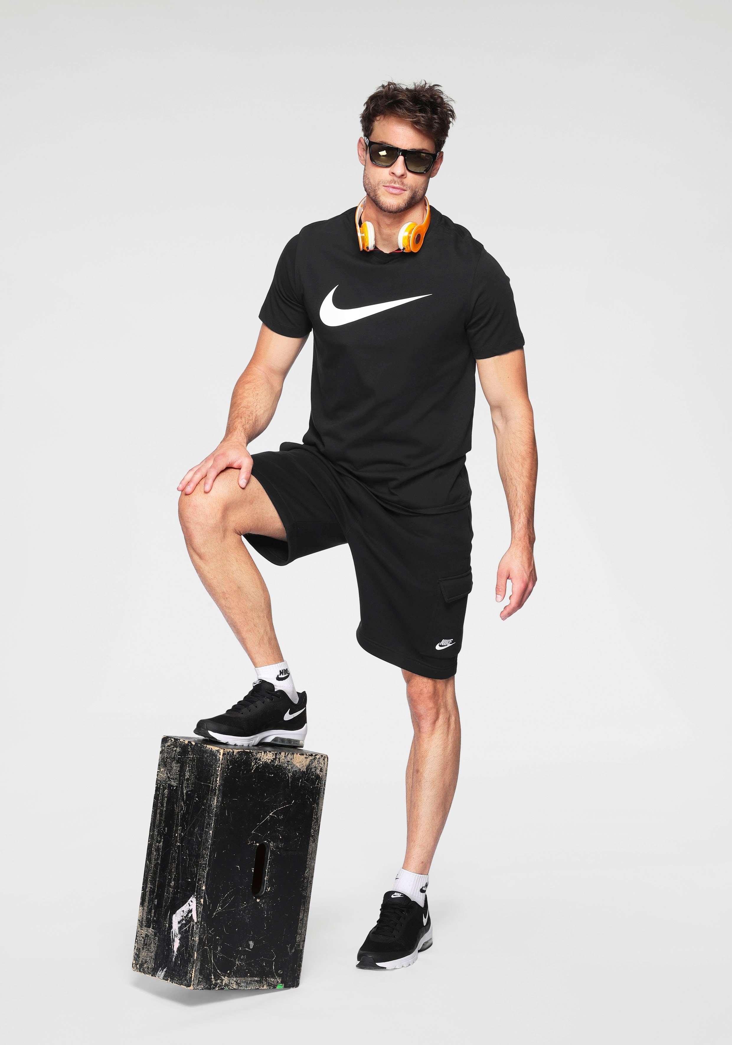 MEN'S T-Shirt SWOOSH schwarz Nike Sportswear T-SHIRT