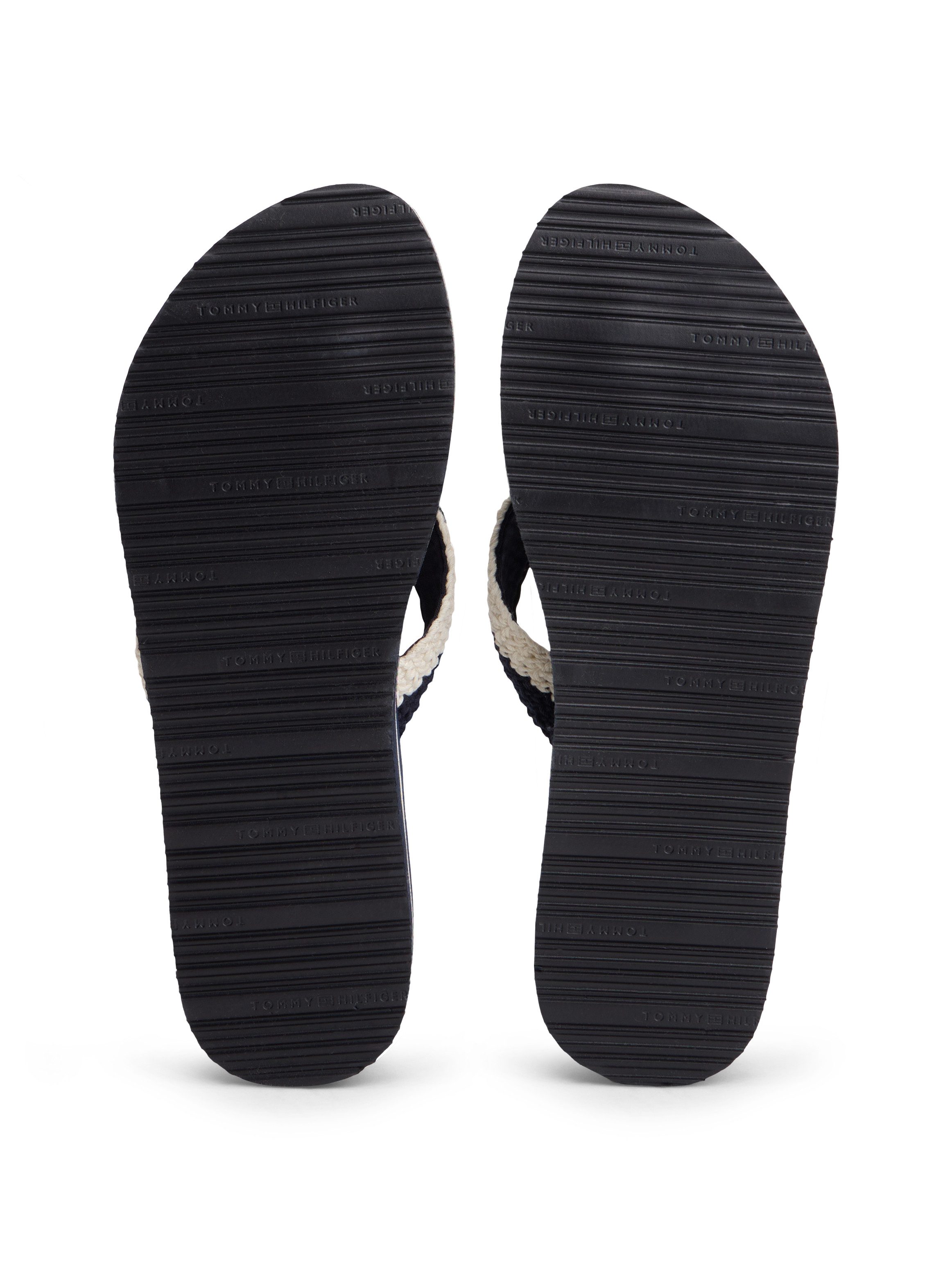 Tommy Hilfiger TH CROCHET SUMMER SANDAL Zehentrenner Dianette, Strandschuh in sommerlicher Häkeloptik
