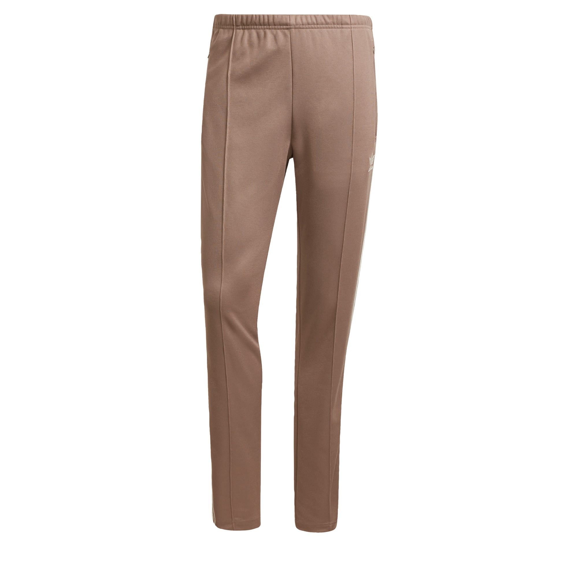 Trace Brown / Wonder White