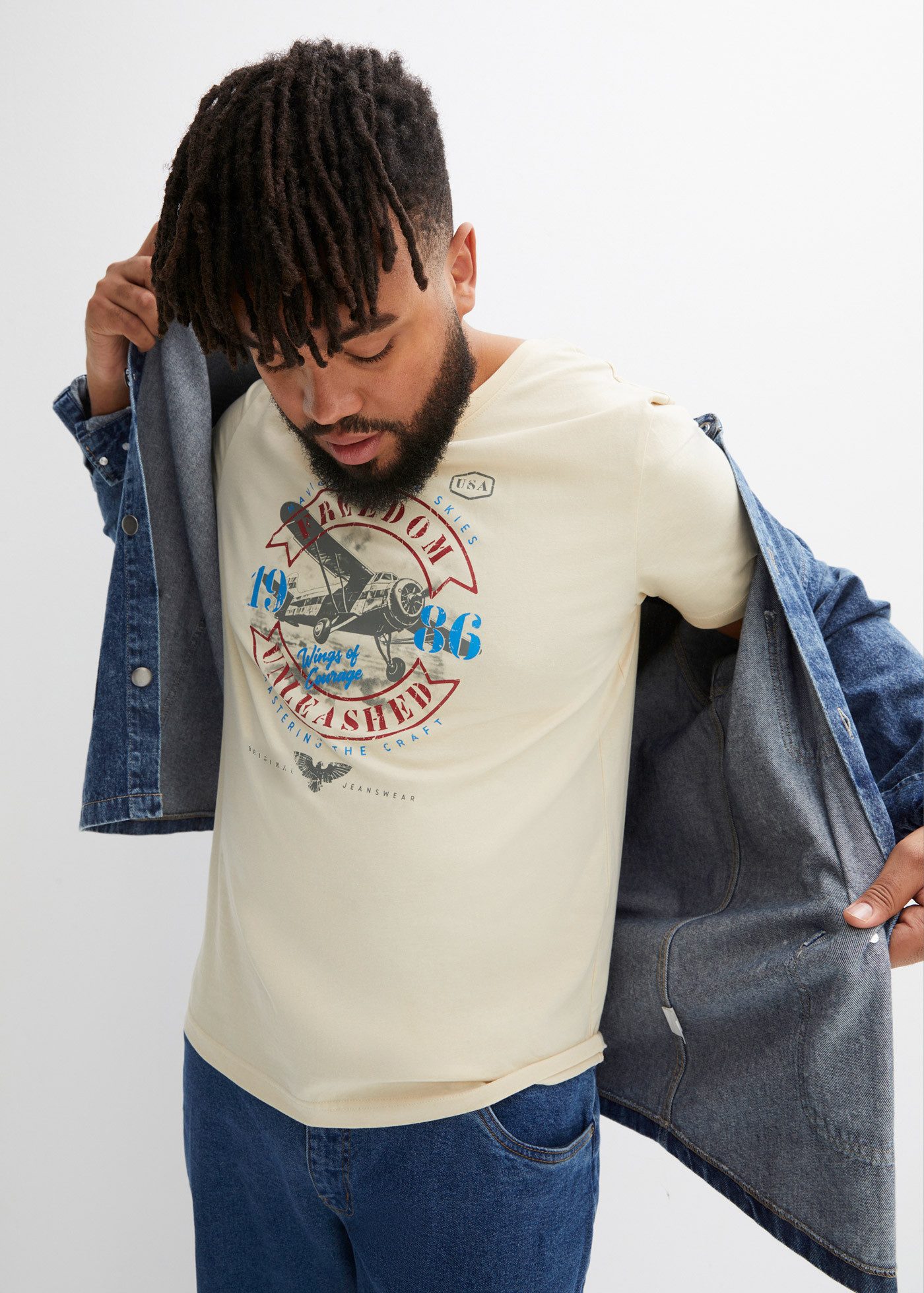 bonprix T-Shirt Regular Fit, Kurzarm, mit Frontprint, Rundhalsausschnitt