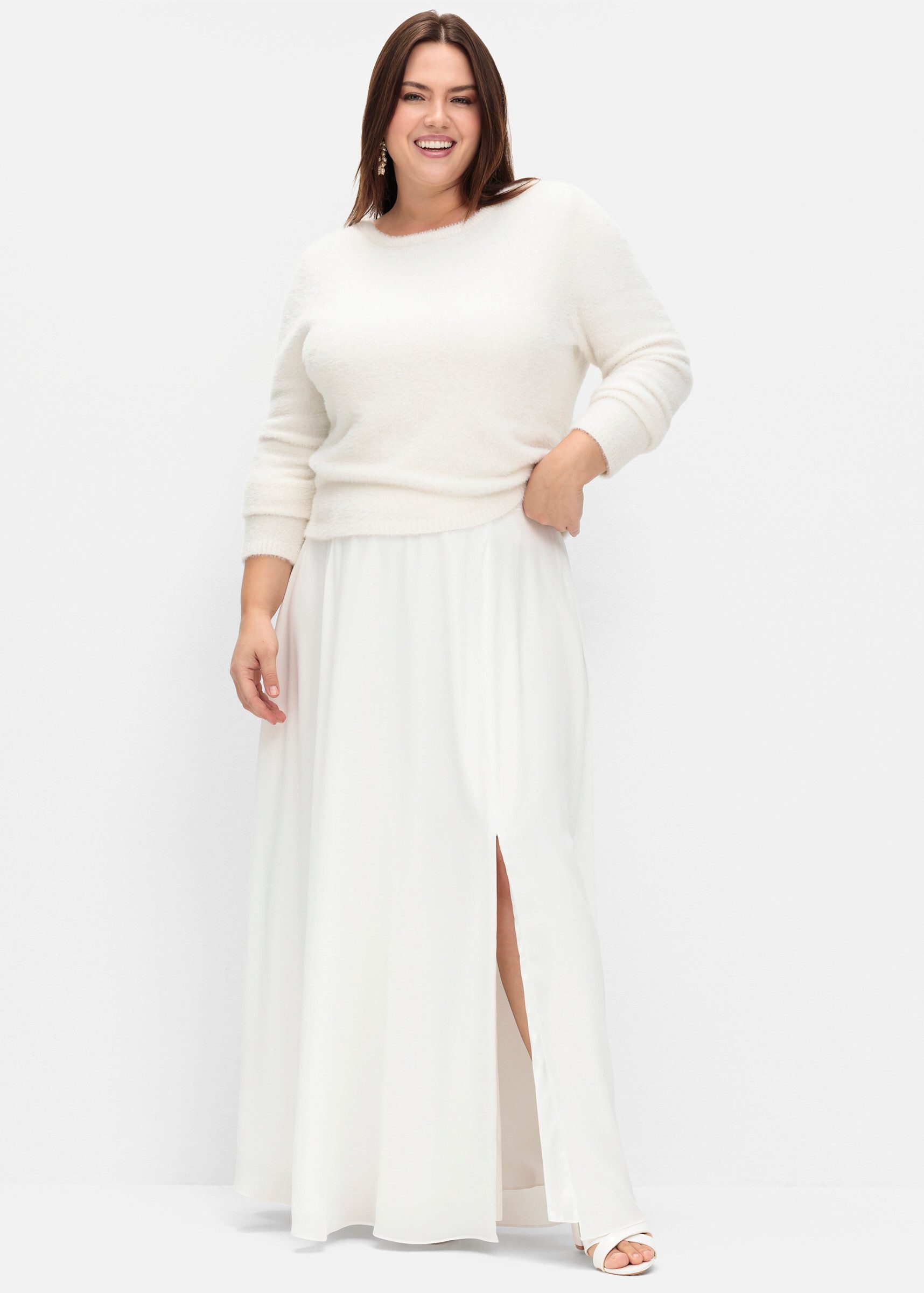 Sheego Strickpullover Pullover . mit tiefem V-Ausschnitt hinten günstig online kaufen