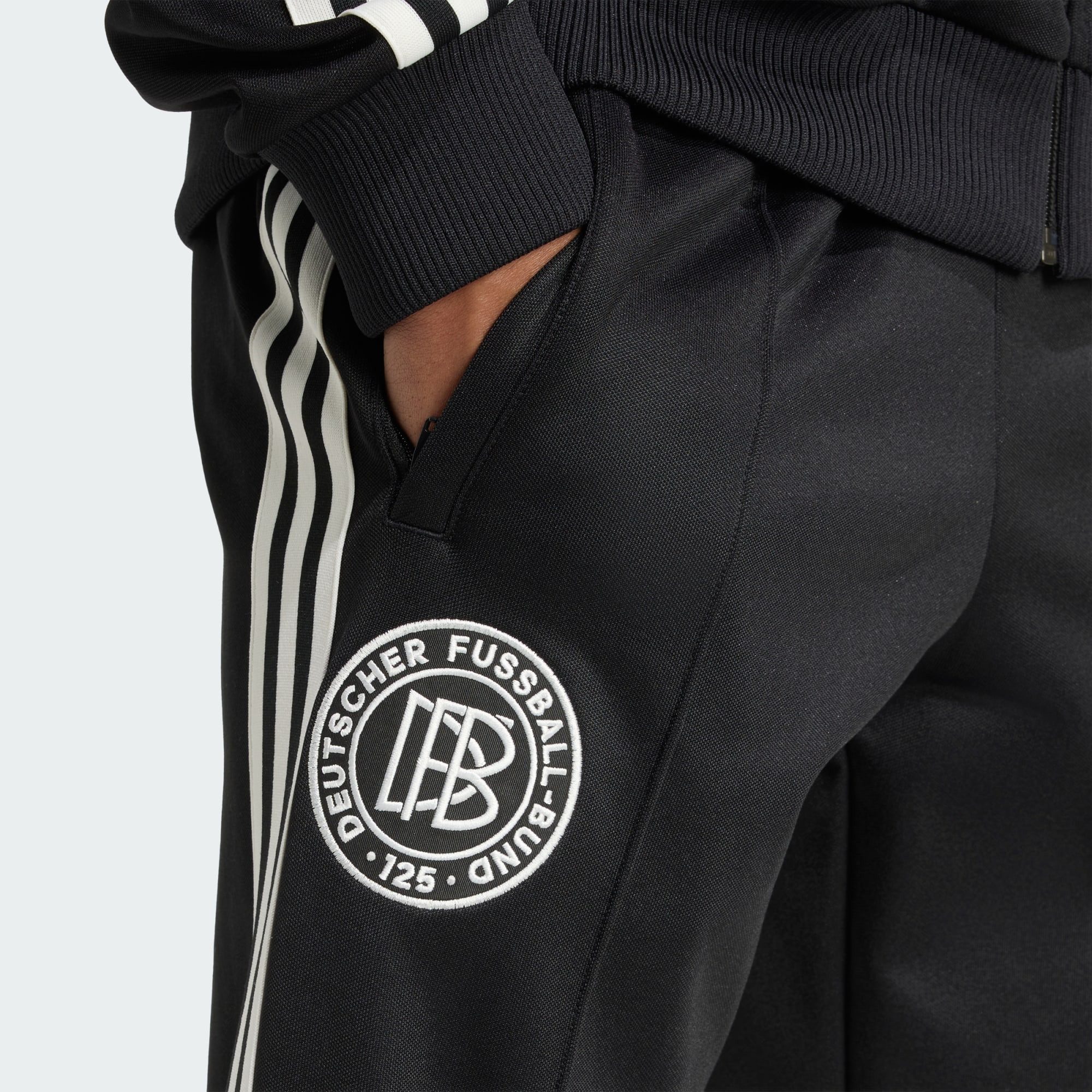 adidas Originals Trainingshose DFB ANNIVERSARY TRAININGSHOSE (1-tlg)